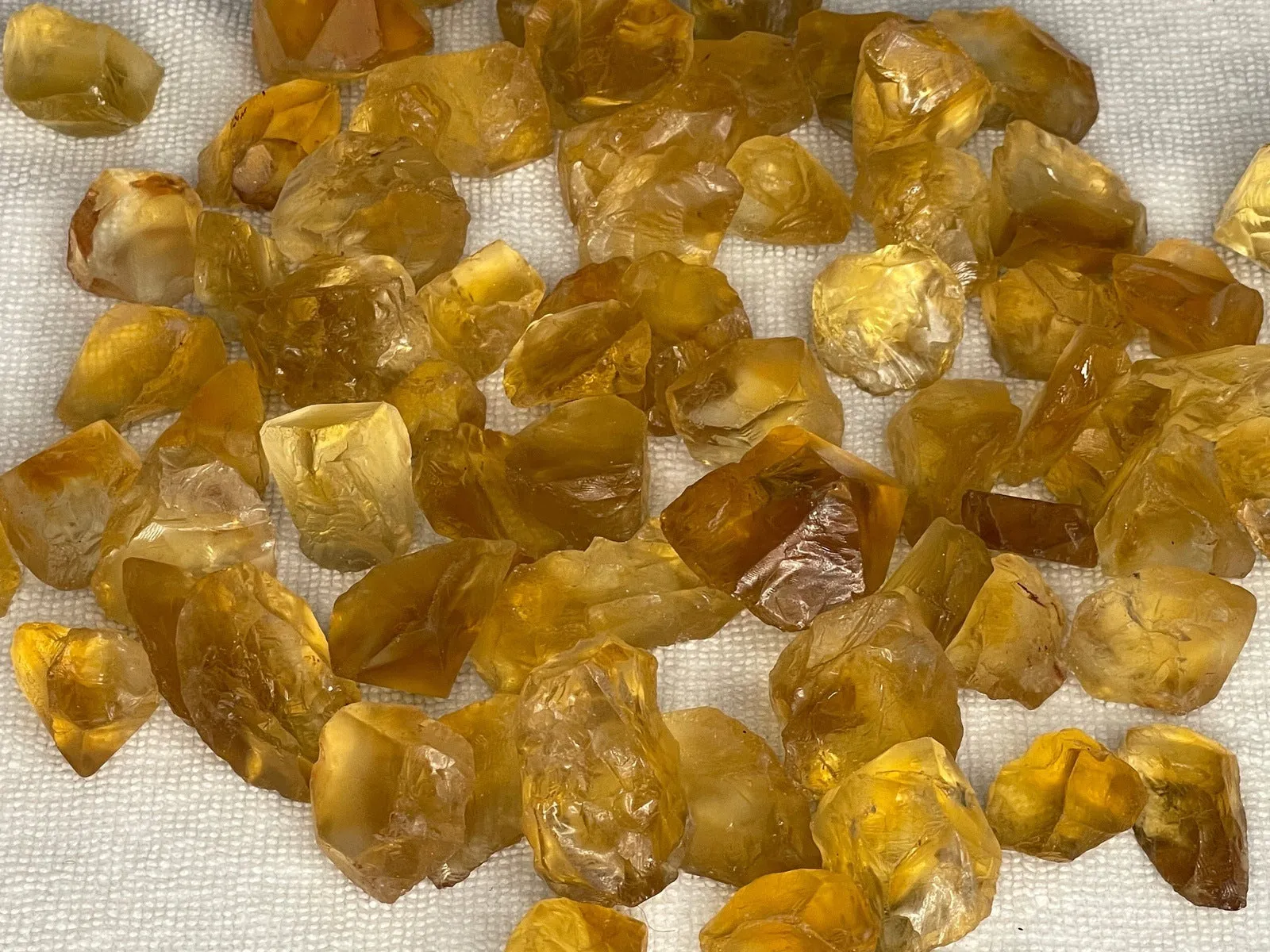 1 Killo Gram Raw Citrine Gemstone for Faceting