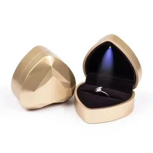 1 Pcs LED Jewelry Ring Box Luxury Rubber Necklace Pendant Gifts Display For Proposal Engagement Wedding