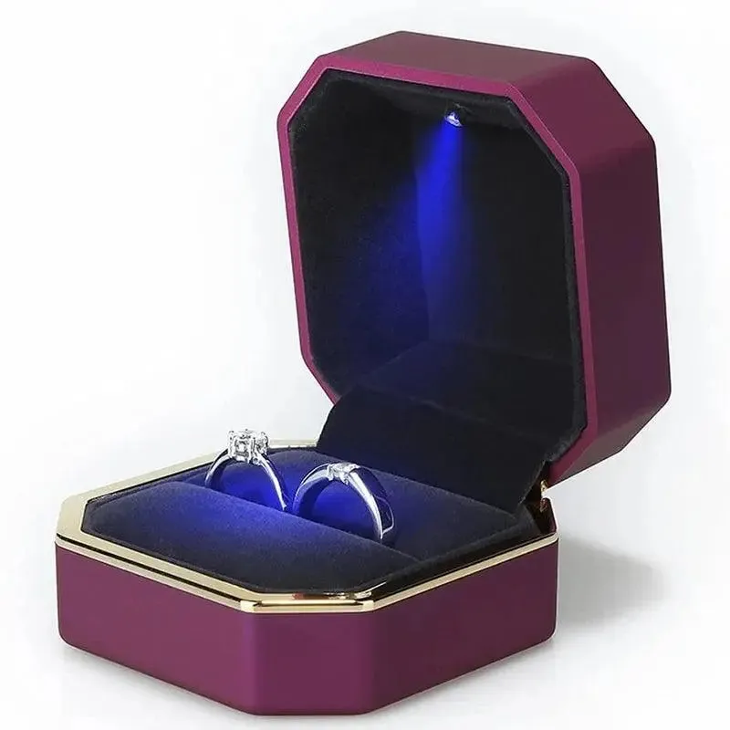 1 Pcs LED Jewelry Ring Box Luxury Rubber Necklace Pendant Gifts Display For Proposal Engagement Wedding