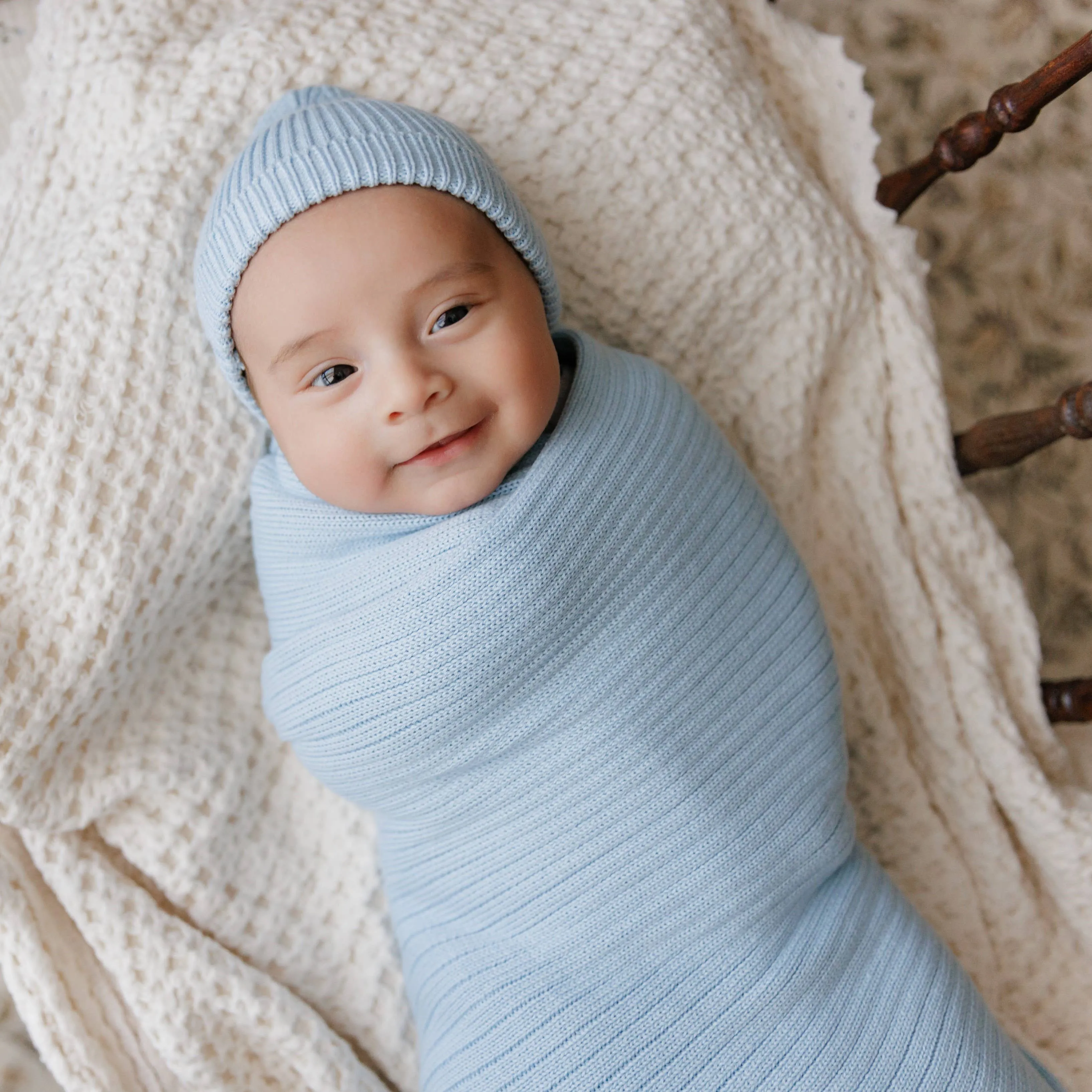 100% Luxury Organic Cotton Ribbed Baby Swaddle Blanket: Bubblegum