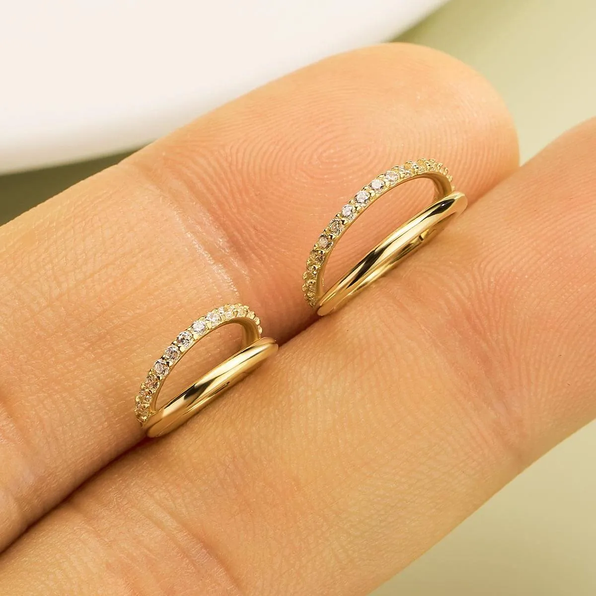 14K Solid Gold 18G Semi Gem Double Hoop Hinged Segment Ring