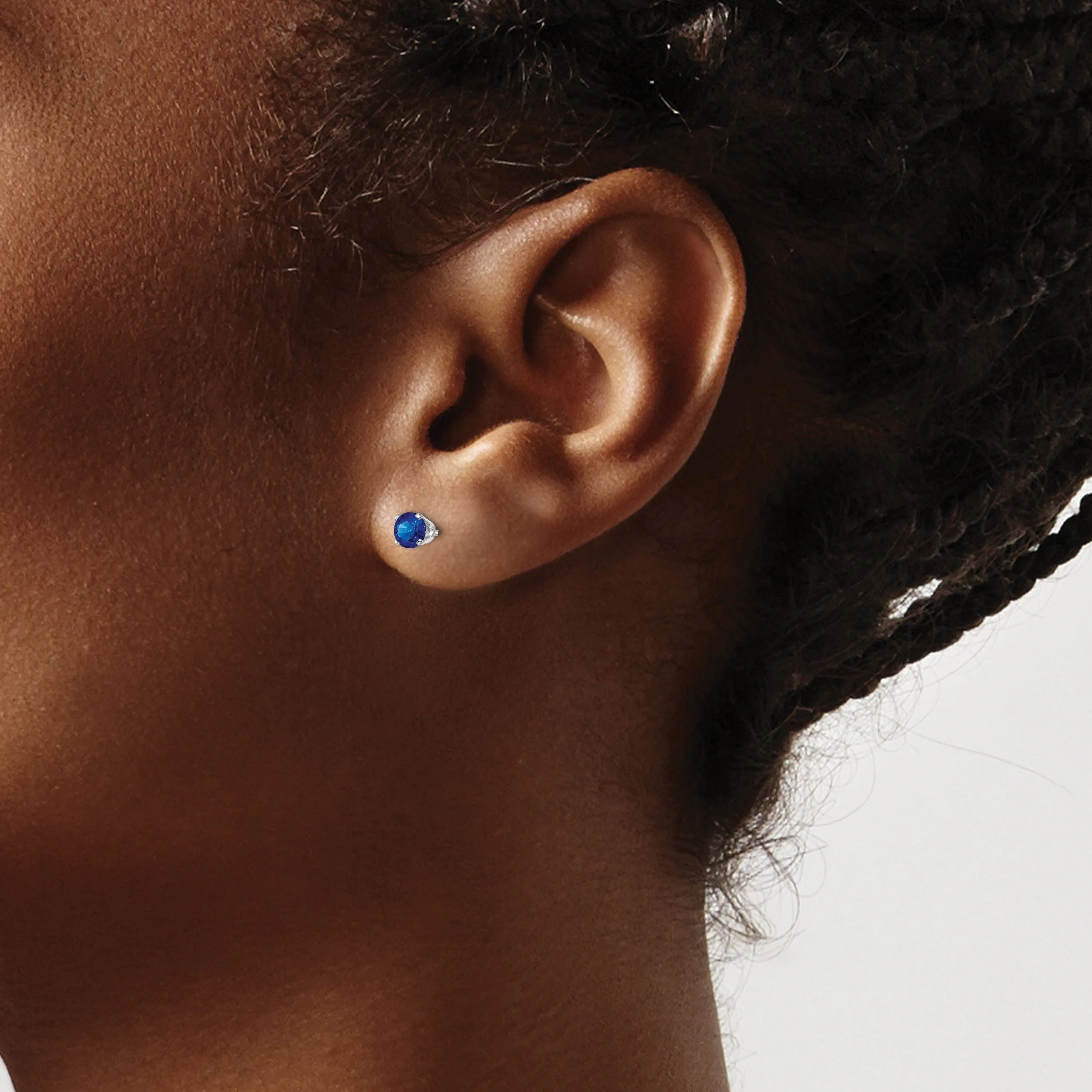 14k White Gold Round Sapphire Birthstone Earrings