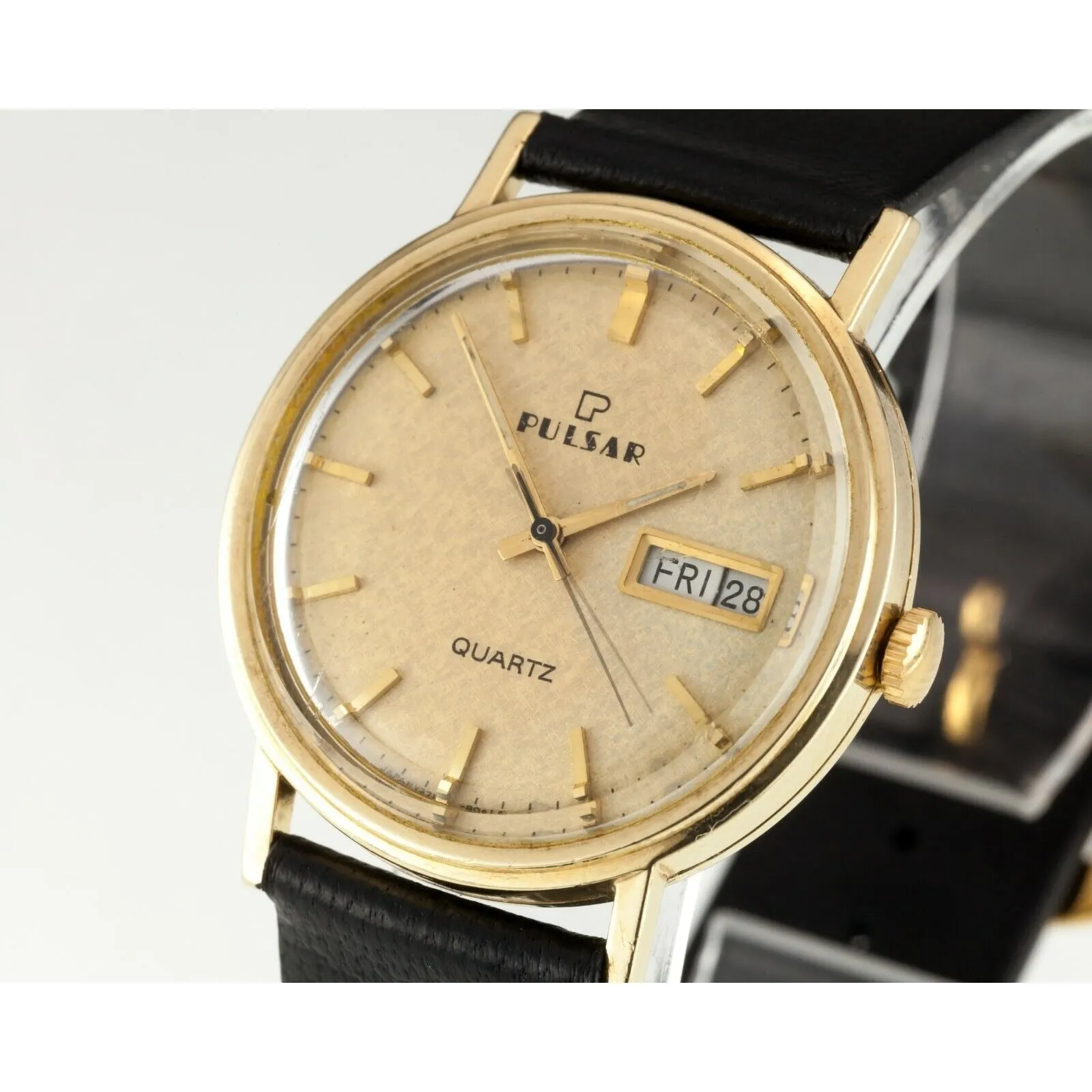 14k Yellow Gold Vintage Pulsar Quartz Watch w/ Day and Date Rare!