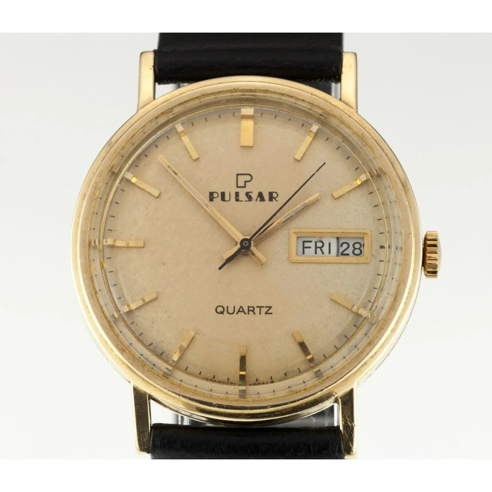 14k Yellow Gold Vintage Pulsar Quartz Watch w/ Day and Date Rare!