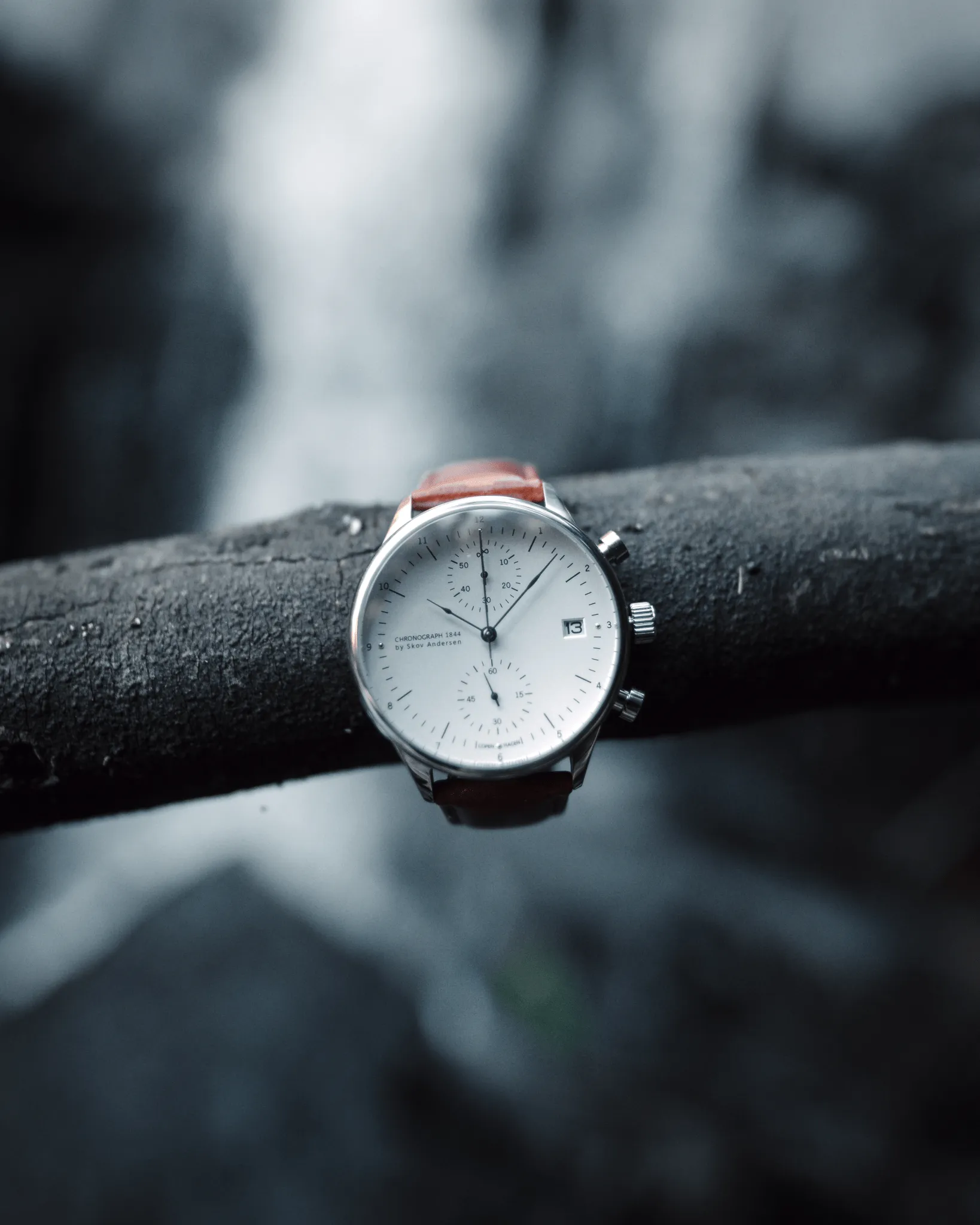 1844 Chronograph, Steel / White (B)