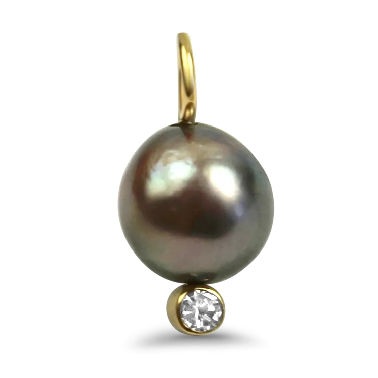 1870 Collection 22k Yellow Gold Tahitian Pearl and Diamond Pendant