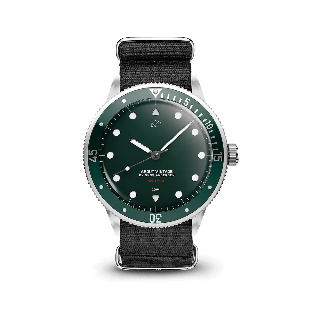 1926 At'sea, Steel / Green Sunray