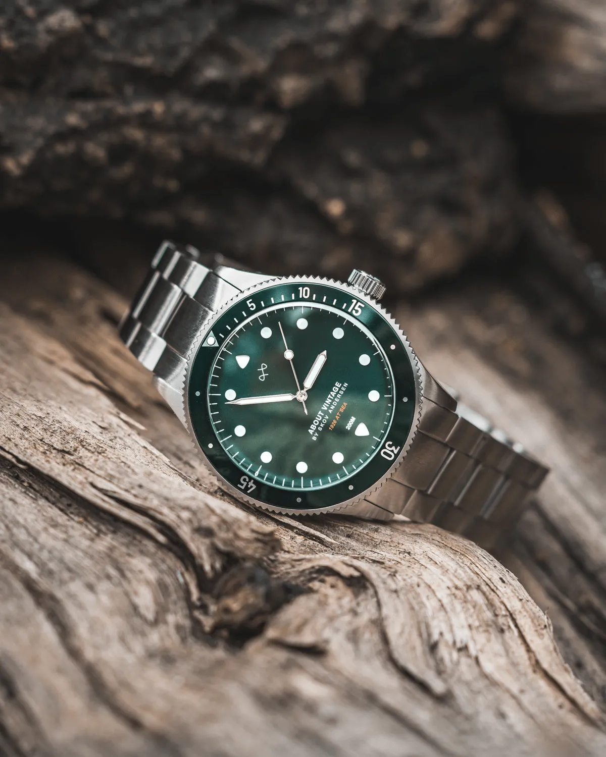 1926 At'sea, Steel / Green Sunray