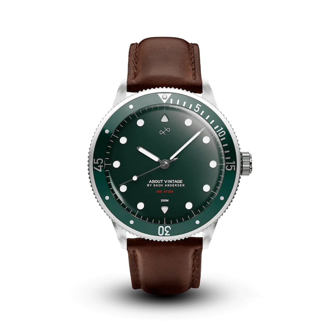 1926 At'sea, Steel / Green Sunray