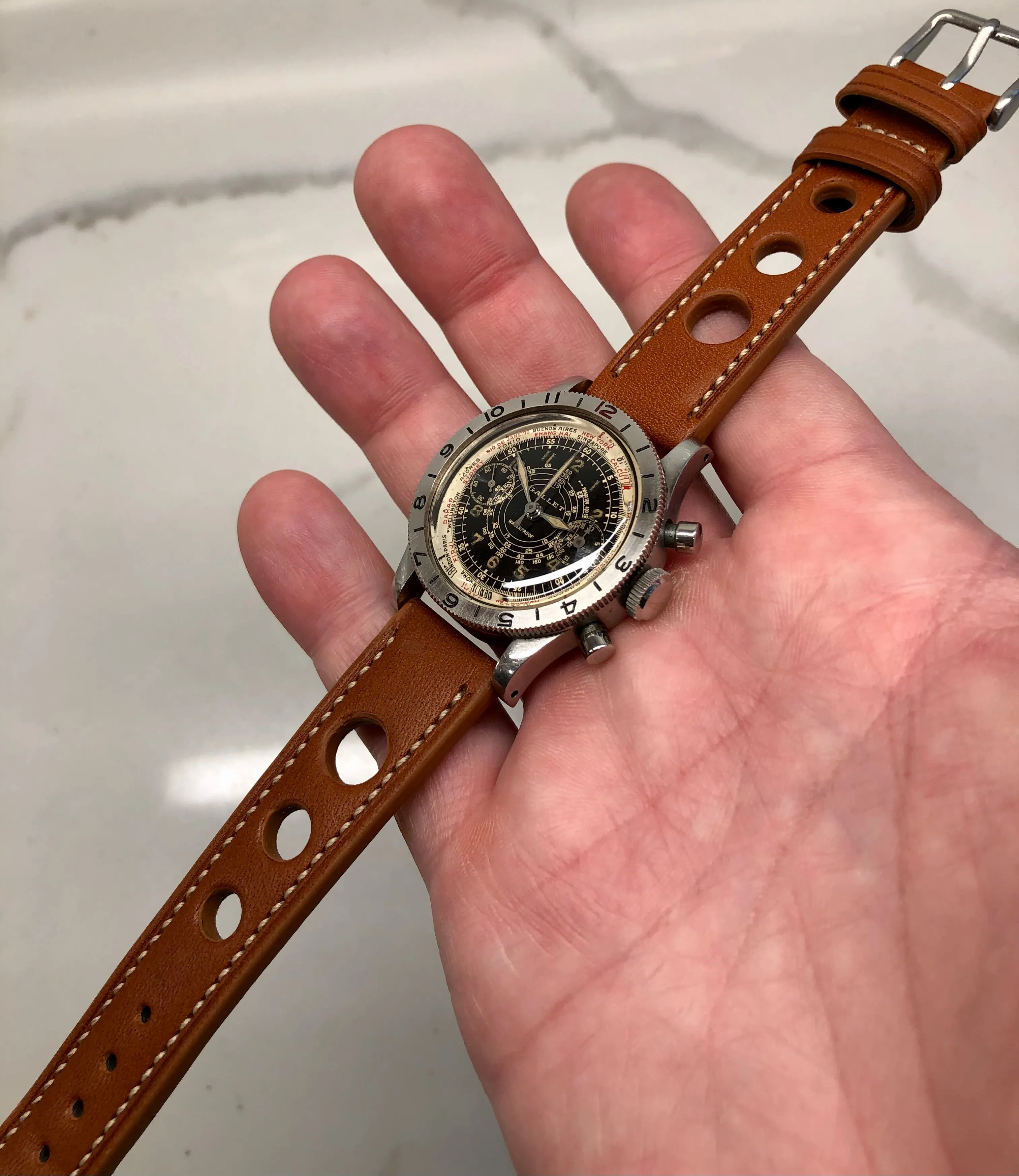 1940s Gallet Flying Officer Truman Black Dial Steel Clamshell Chronograph Valjoux 150 Wristwatch