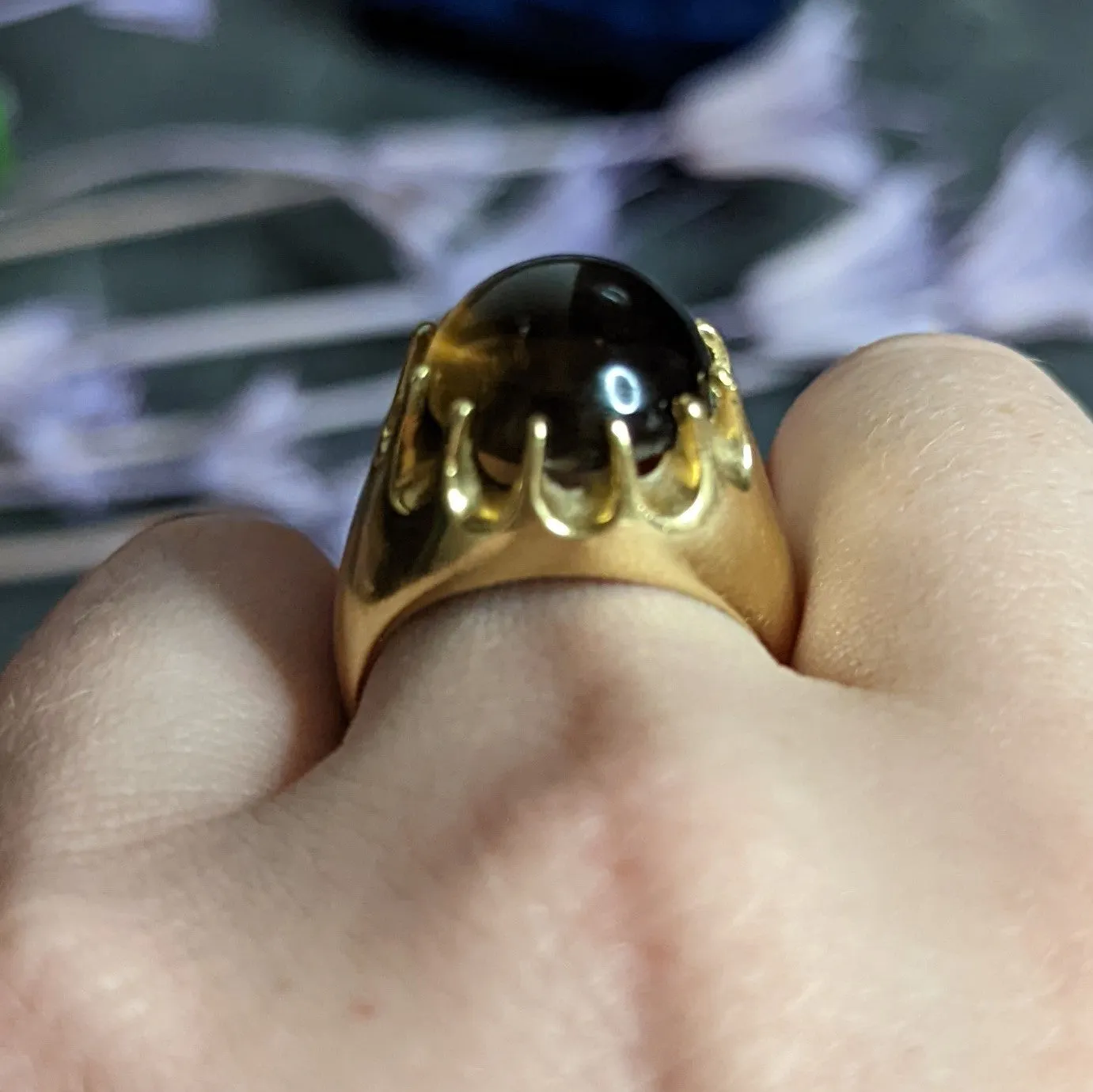 1960's Vintage Star Quartz 18 Karat Gold Belcher Set Statement Ring