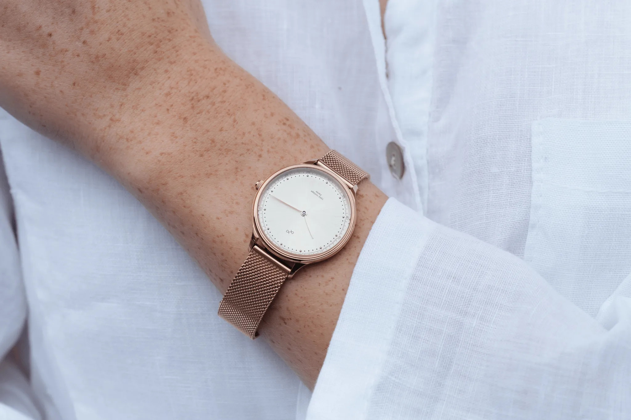 1969 Petite, Rose Gold / White (B)