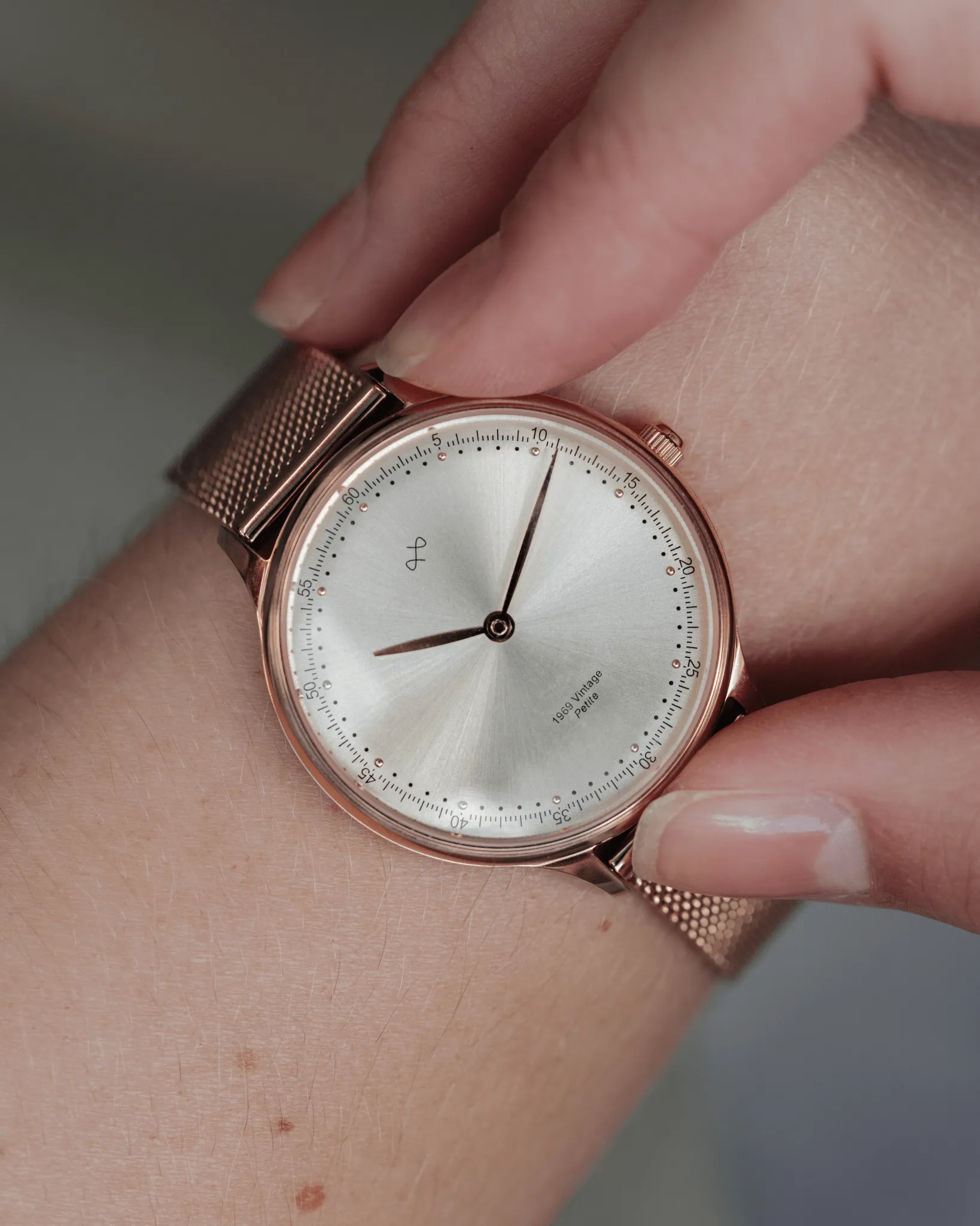1969 Petite, Rose Gold / White (B)