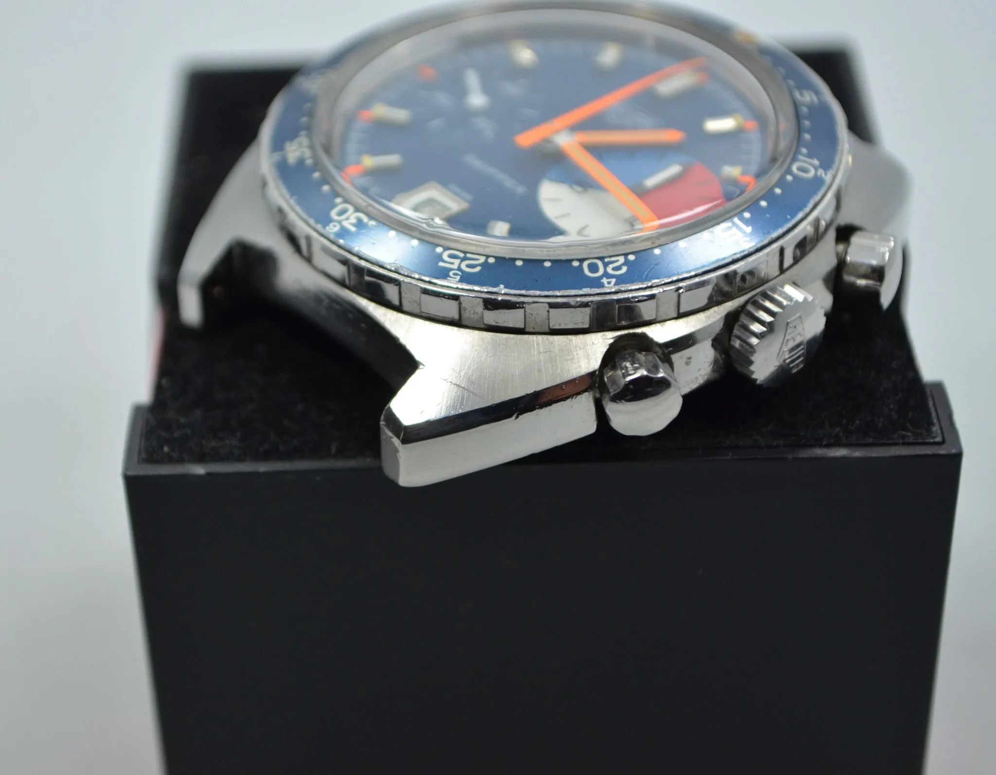 1970s Vintage Heuer Skipper 73463 Blue Steel Chronograph Valjoux 7734 Wristwatch