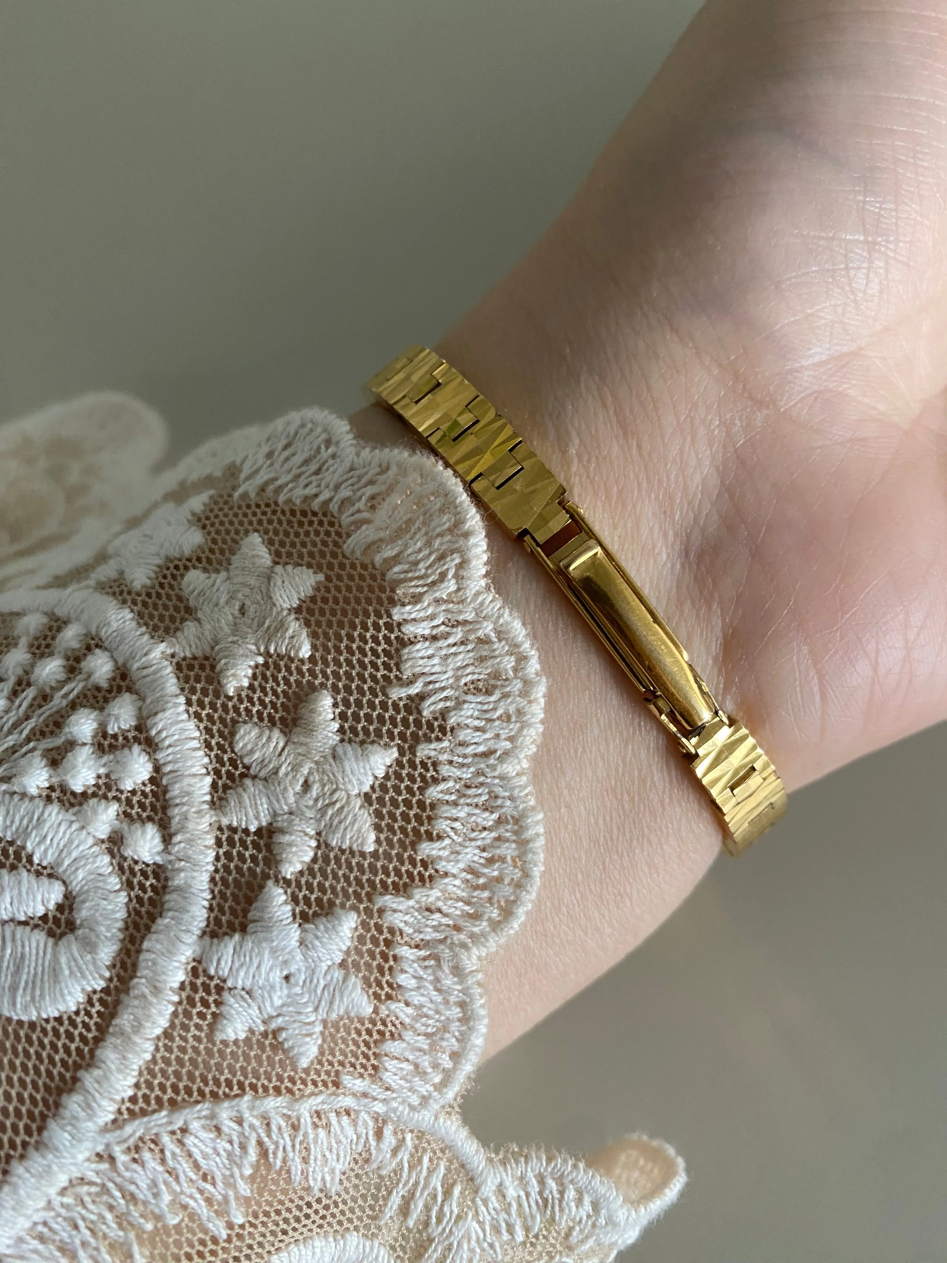 1970s Vintage Montine of Switzerland Gold Plated Mechanical Watch