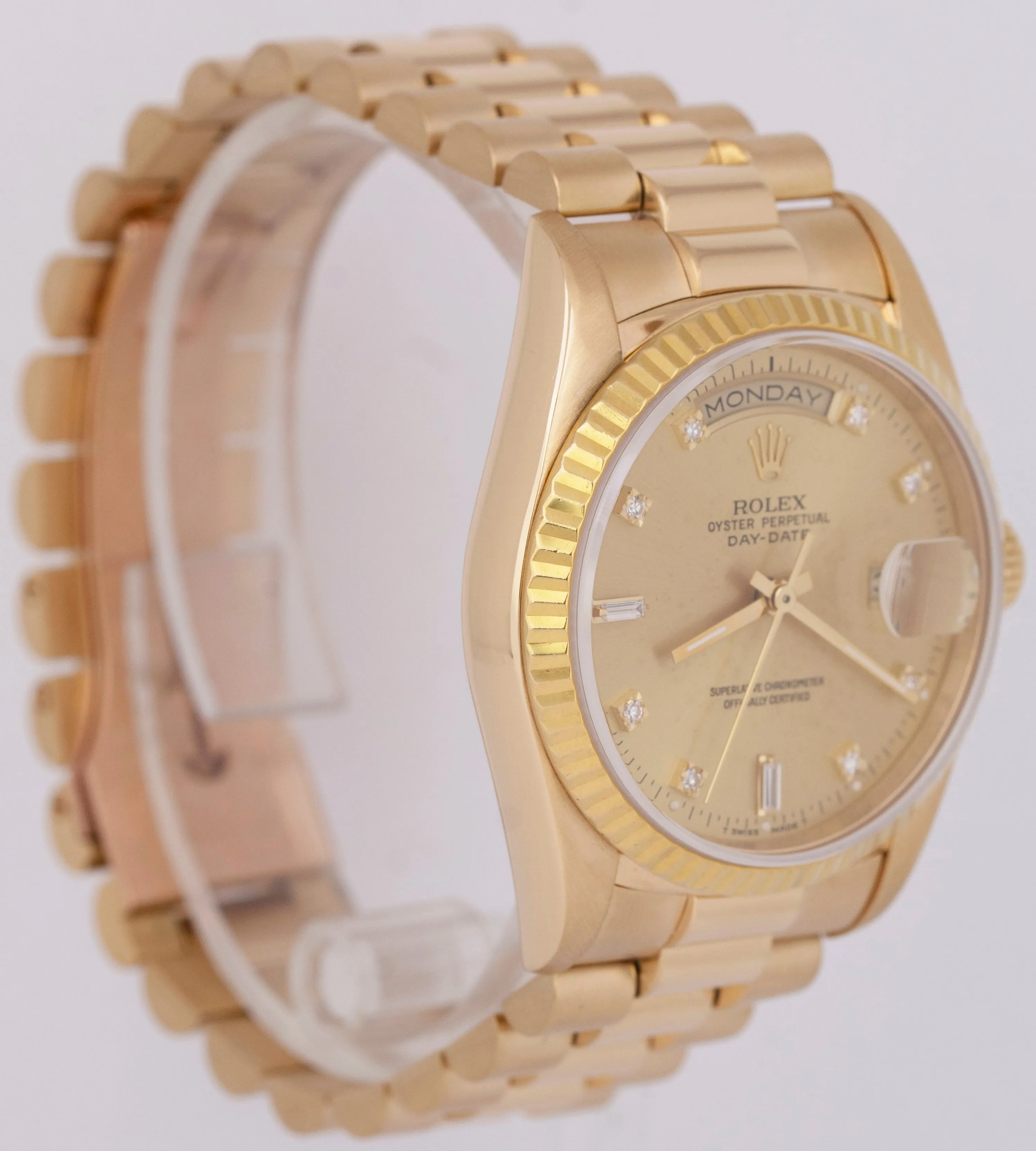 1990 Rolex Day-Date President PAPERS 36mm Diamond 18K Gold Watch 18238 BOX
