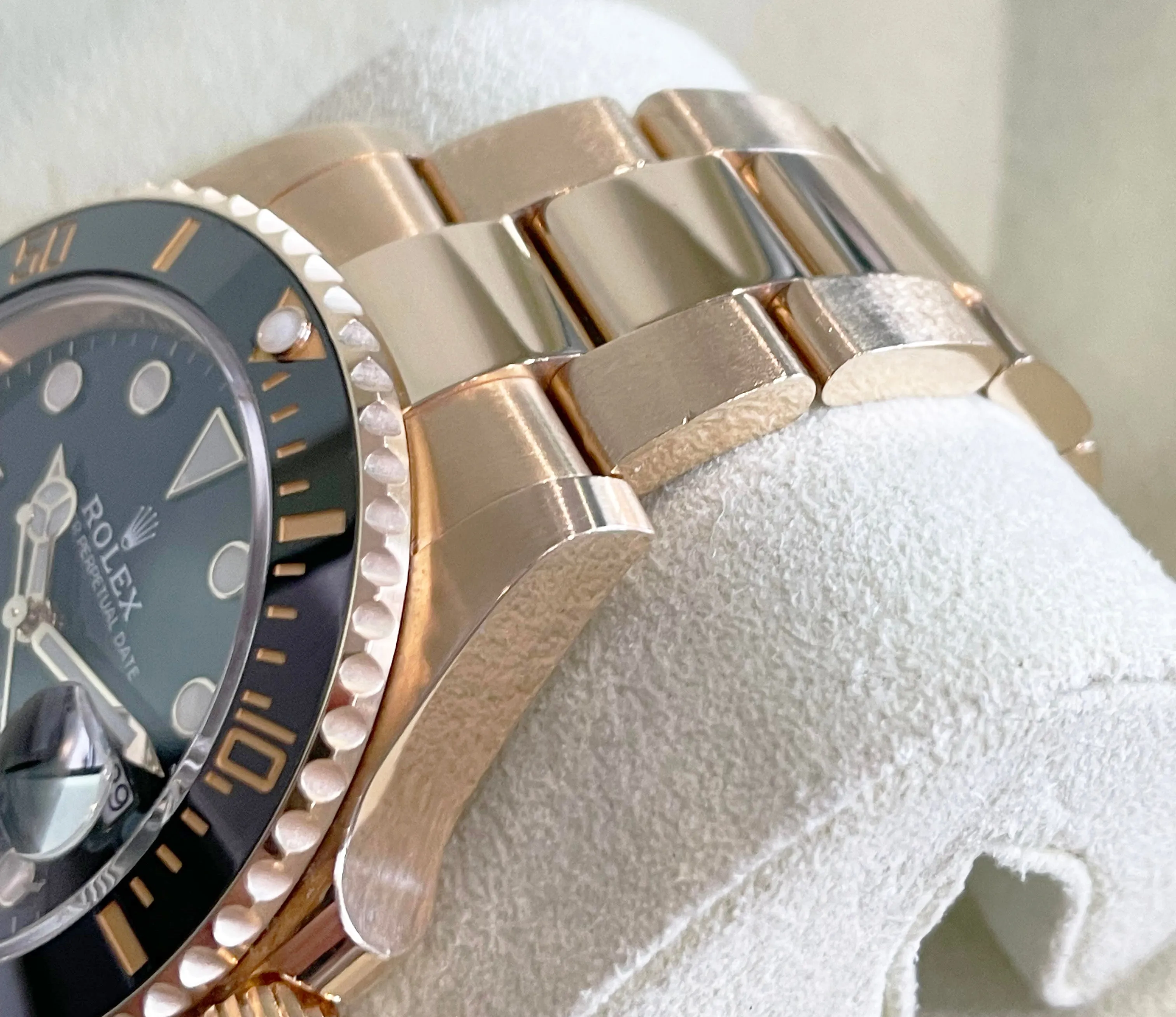 2023 NEW PAPERS Rolex Submariner Date 41mm 18K Gold Black Watch 126618 LN BOX