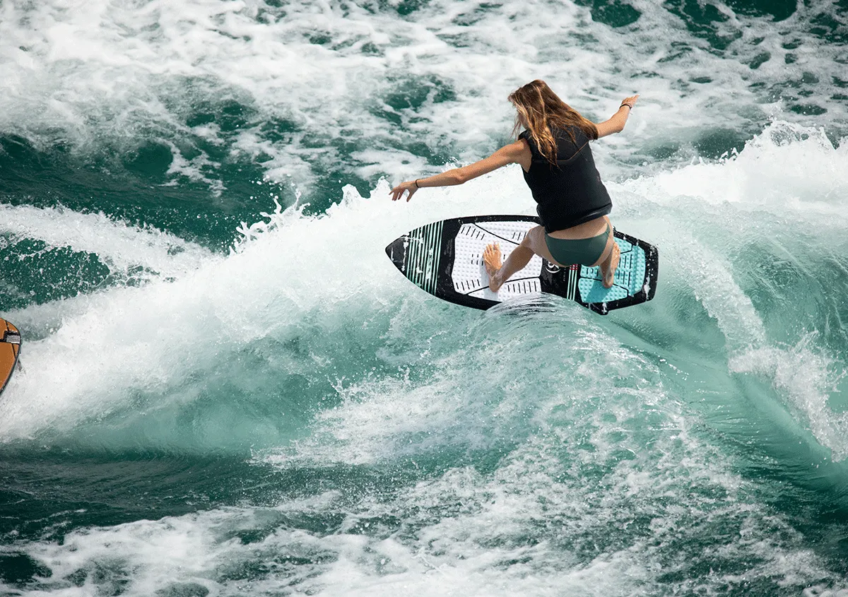 2025 Ronix Women's Sea Captain Wakesurf Board
