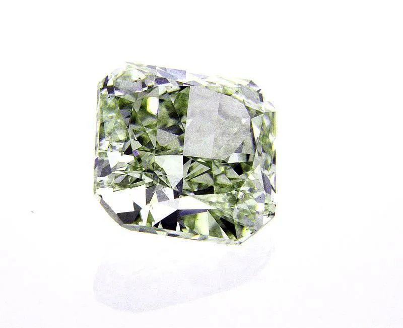 2CT Fancy Green Color VS2 Loose Diamond Natural Radiant Cut GIA Certified