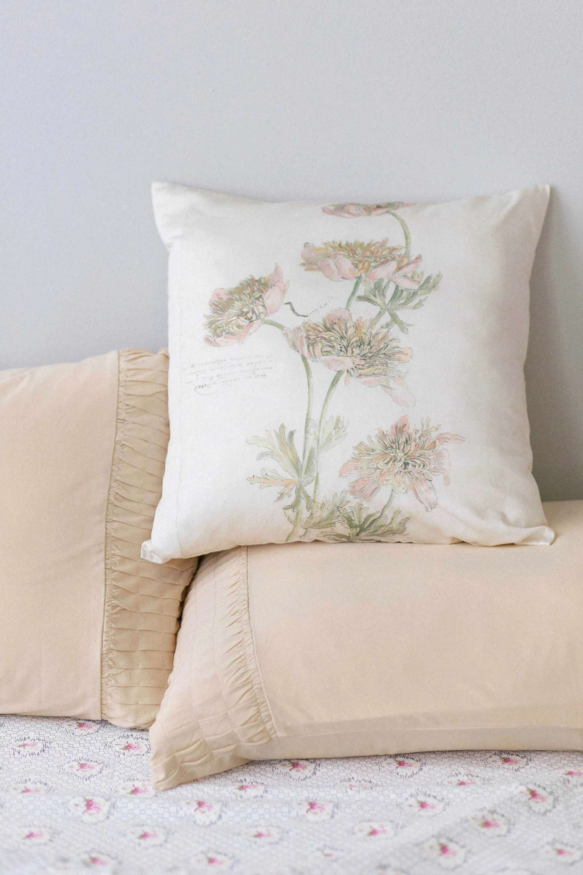 3 Branches with Flowers cushion cover *organic cotton