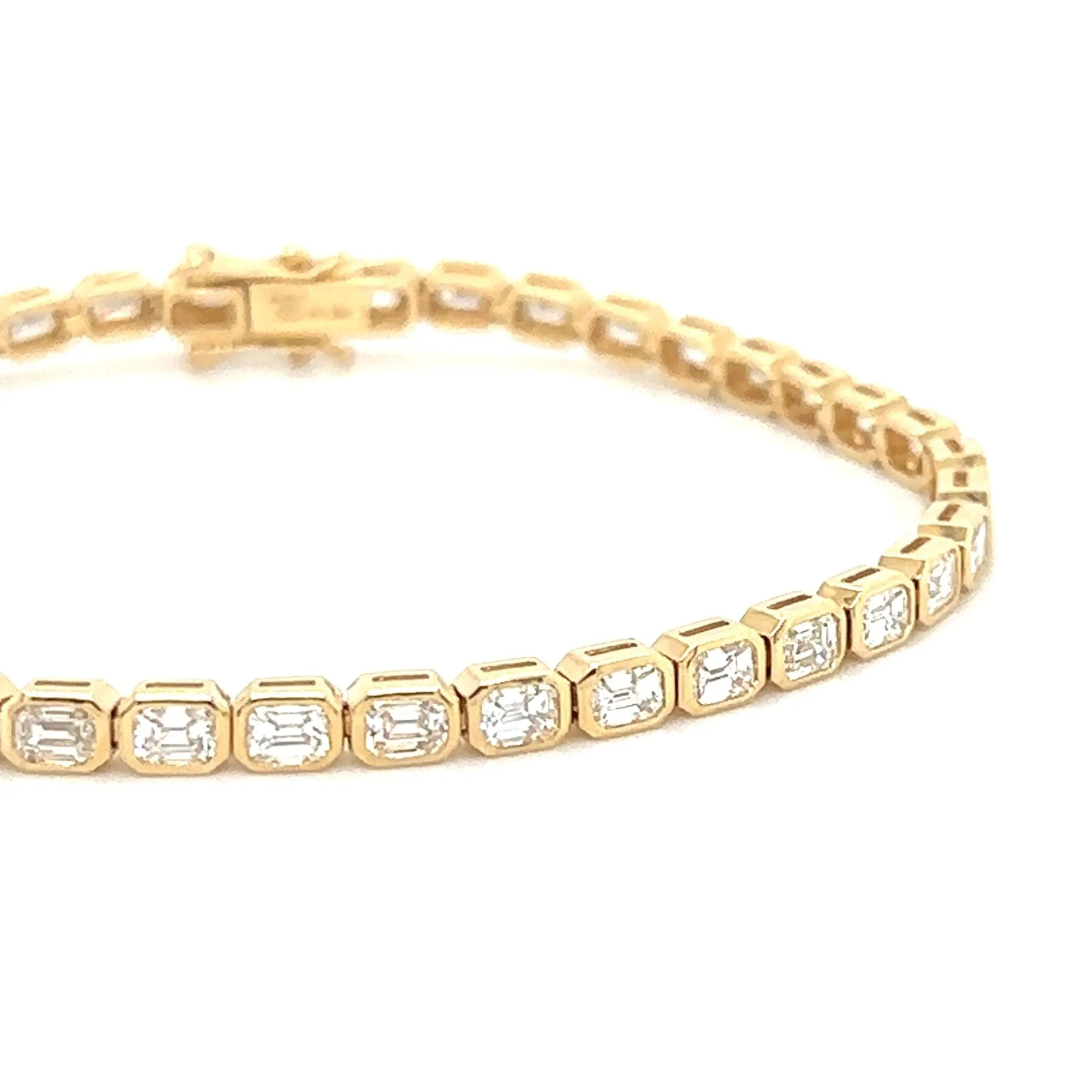 5.52ct tw Emerald-cut Diamond Bezel Set Tennis Bracelet