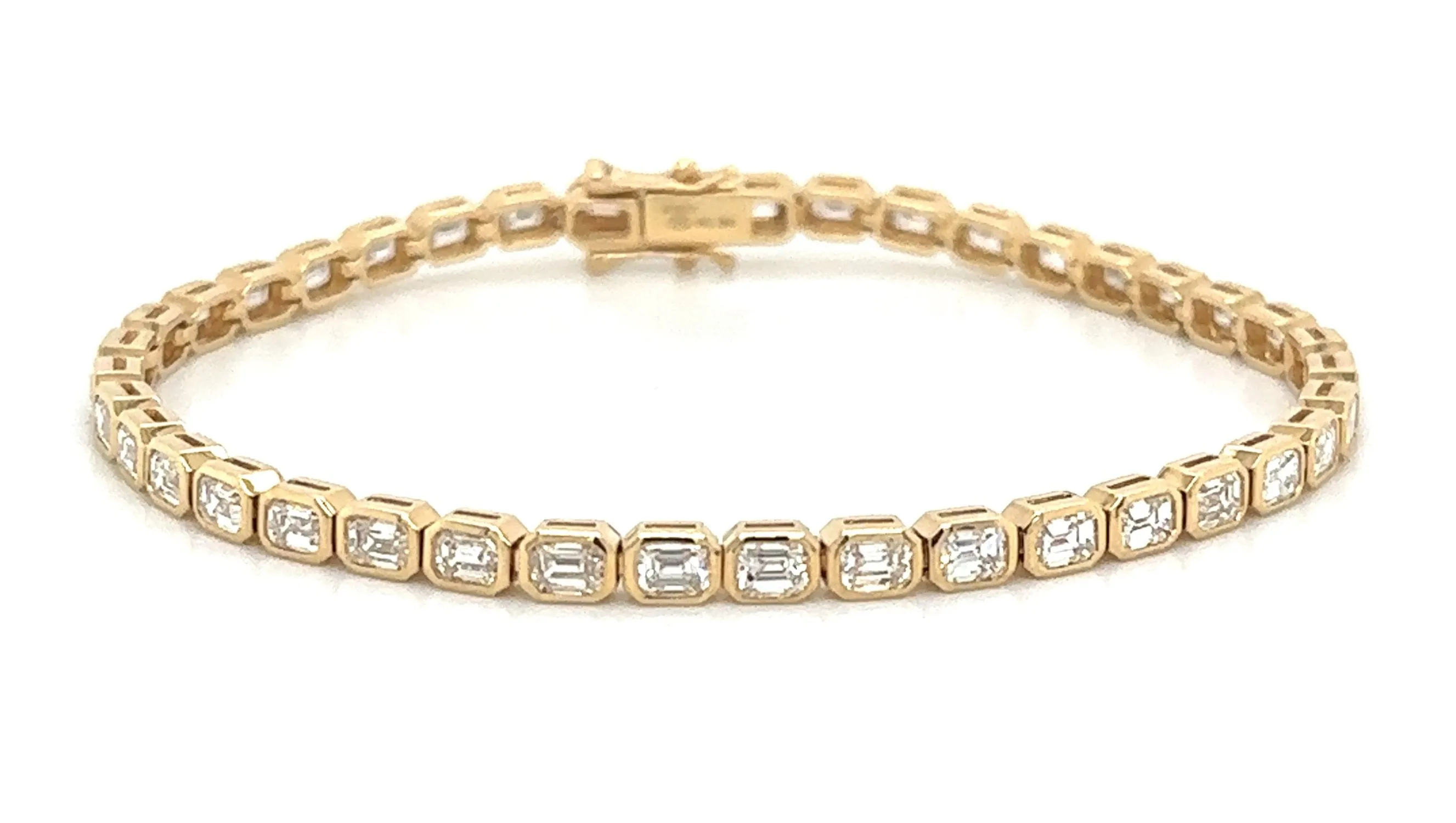 5.52ct tw Emerald-cut Diamond Bezel Set Tennis Bracelet