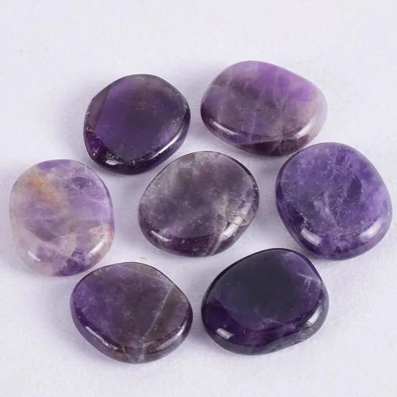 7pcs Flat Natural Crystal Palm Stone
