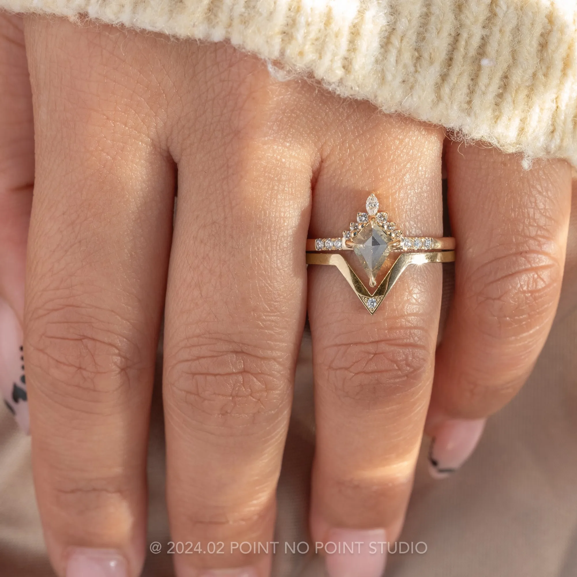 .91 Carat Salt and Pepper Kite Diamond Engagement Ring, Avaline Setting, 14K Yellow Gold