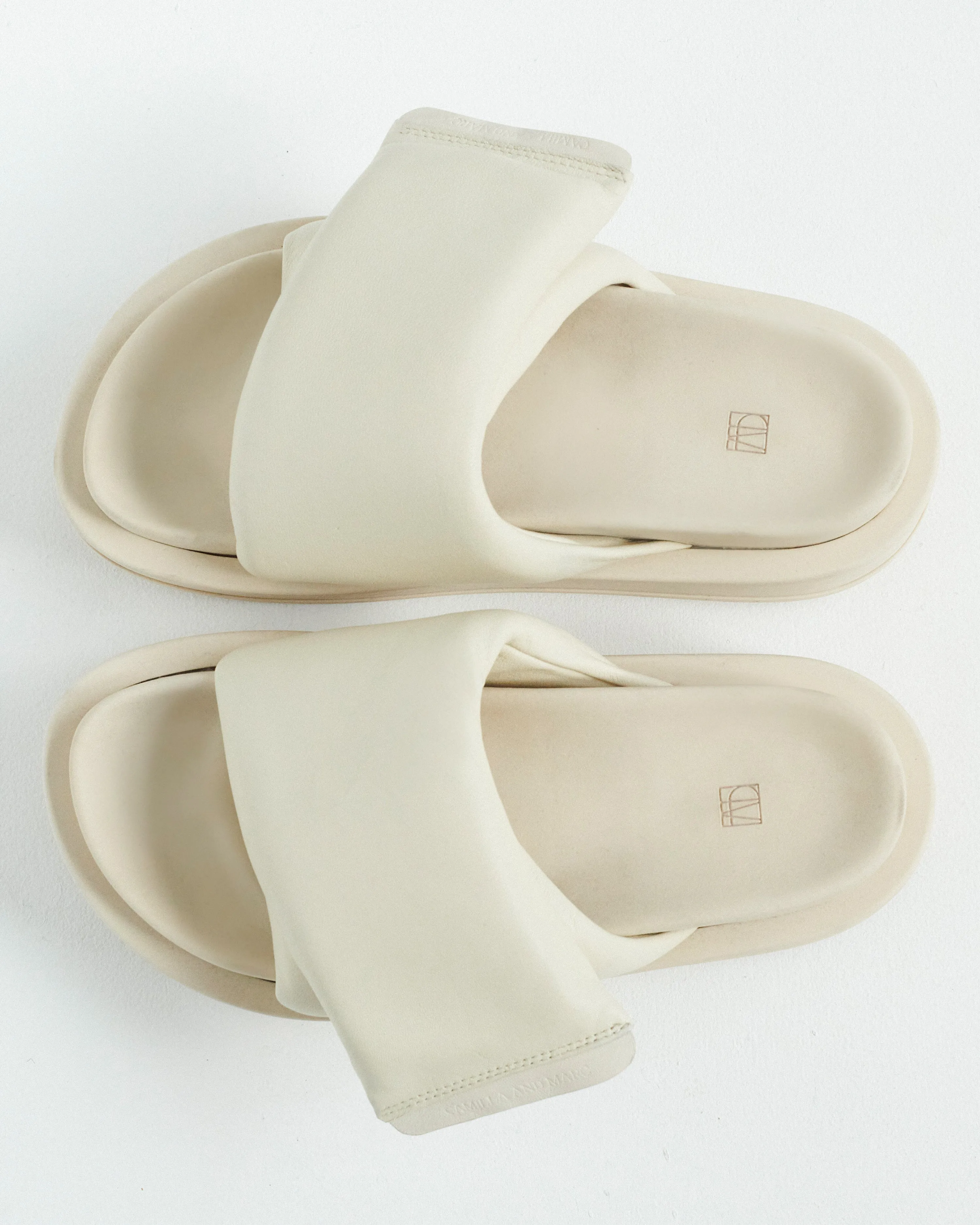 Alya Sandal