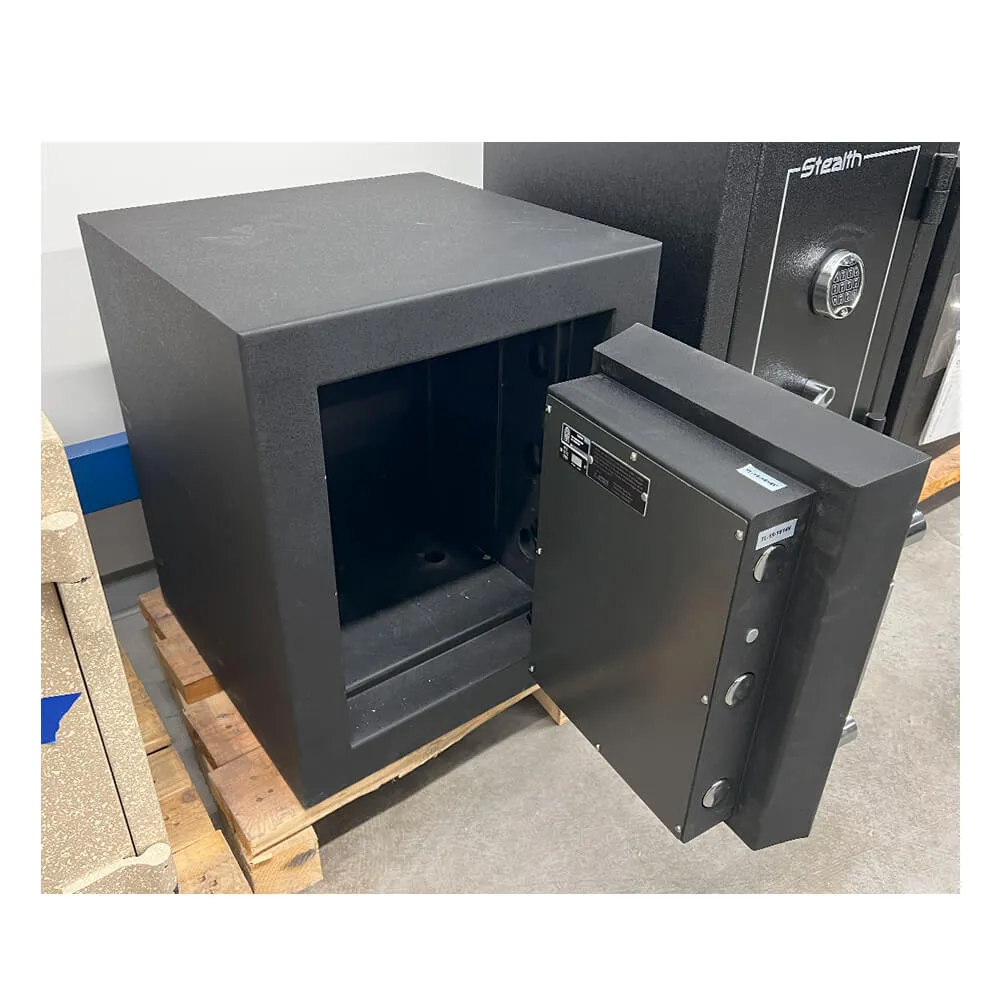 AMSEC CEV-1814 High Security Safe with Scratches