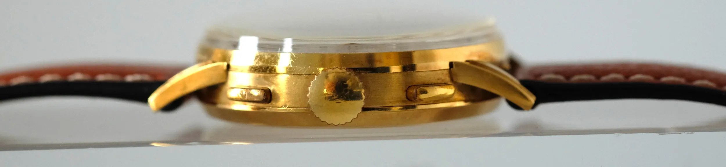Angelus Chronodato Triple Date Chronograph in Gold