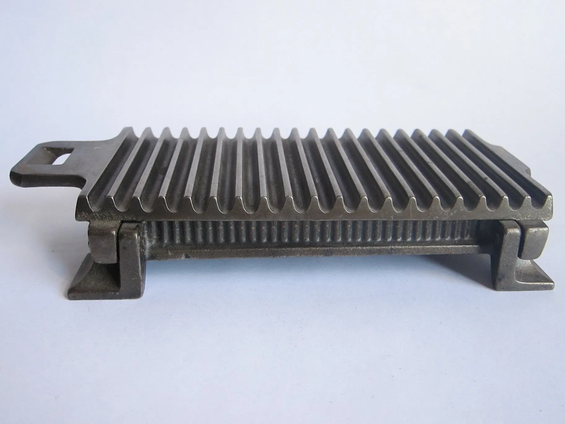 Antique Shepard Hardware 1878 Victorian Mechanical Fluting Iron