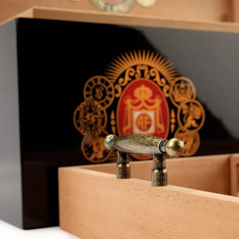 ARTURO FUENTE DON CARLOS HUMIDOR
