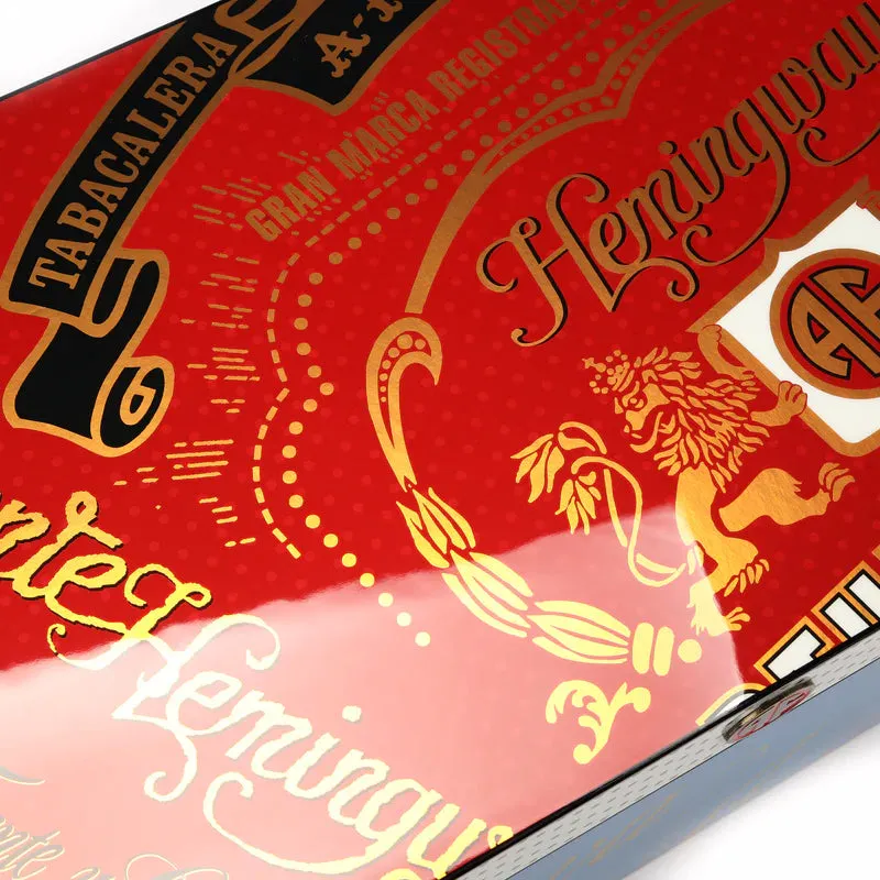 ARTURO FUENTE HEMINGWAY HUMIDOR