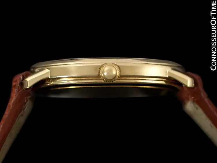 Audemars Piguet Round Midsize Mens Dress Watch - 18K Gold