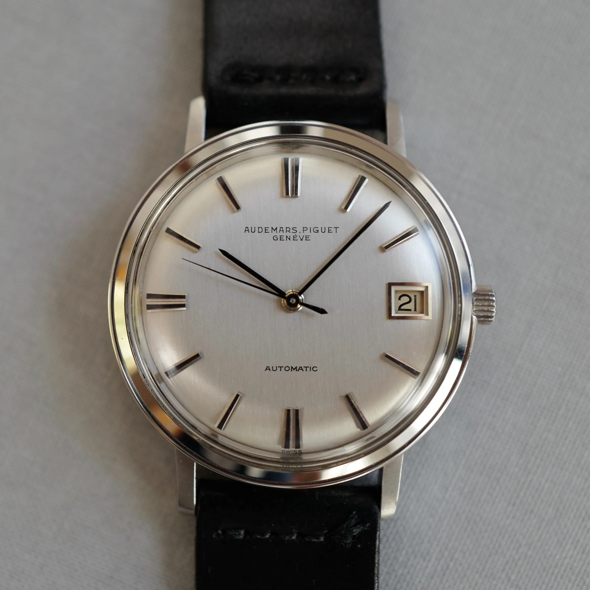 Audemars Piguet Steel Automatic Watch, Ref. 5281 with Original Warranty Papers