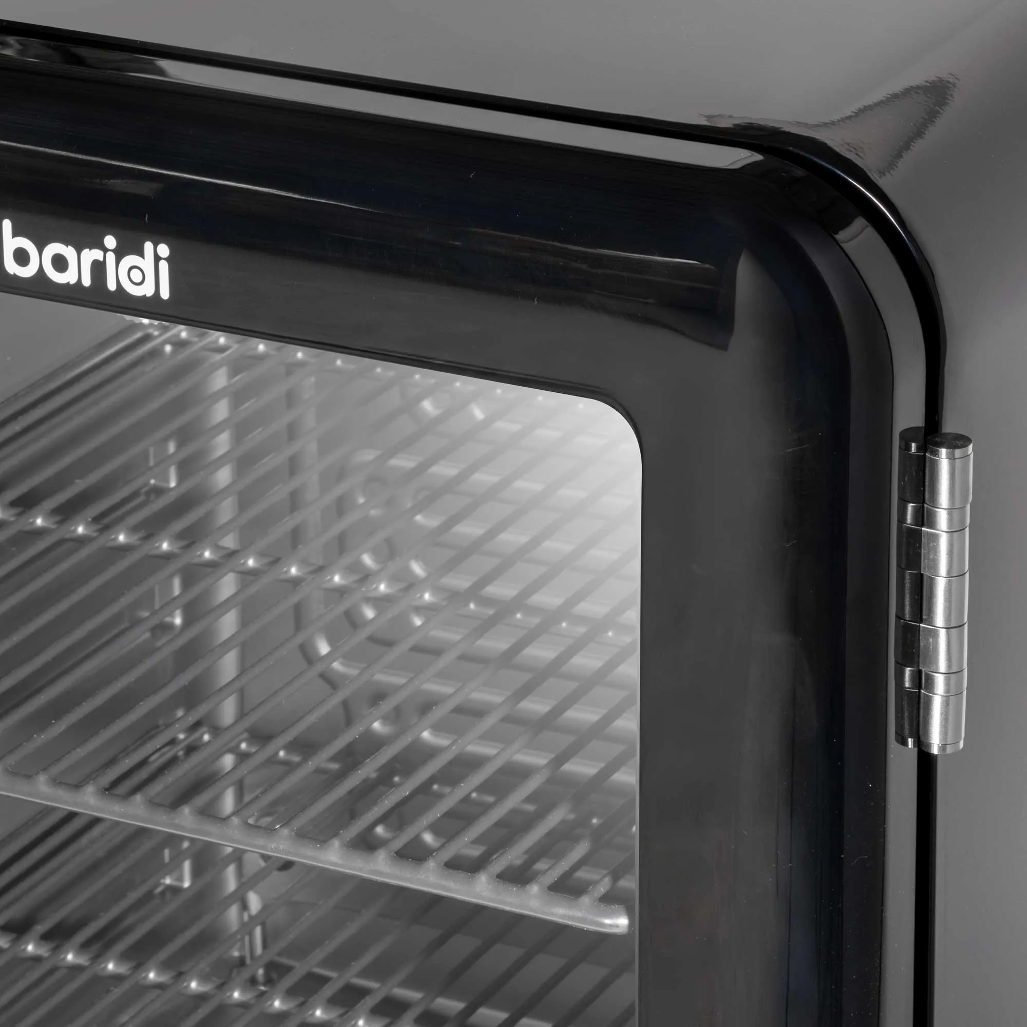 Baridi 70L Under Counter Drinks/Beer & Wine Cooler Fridge, Retro Style - Black - DH222