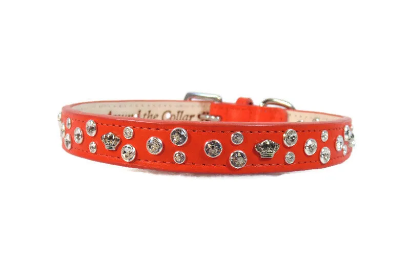 Bella Leather Dog Collar with Jewels and Crowns Cluster