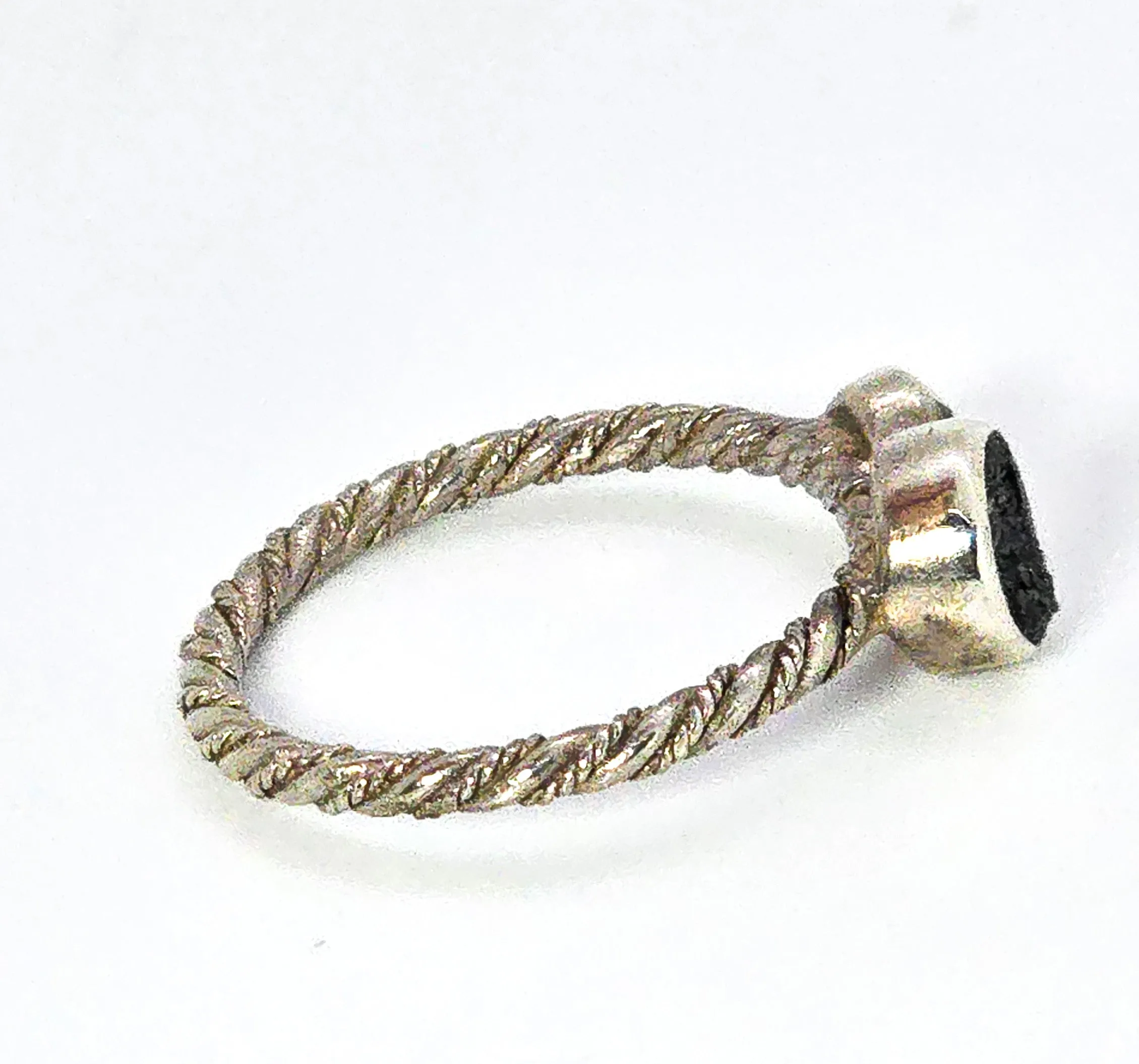 Black and white Druzy Quartz gemstone twisted band sterling silver ring size 7 and 1/2