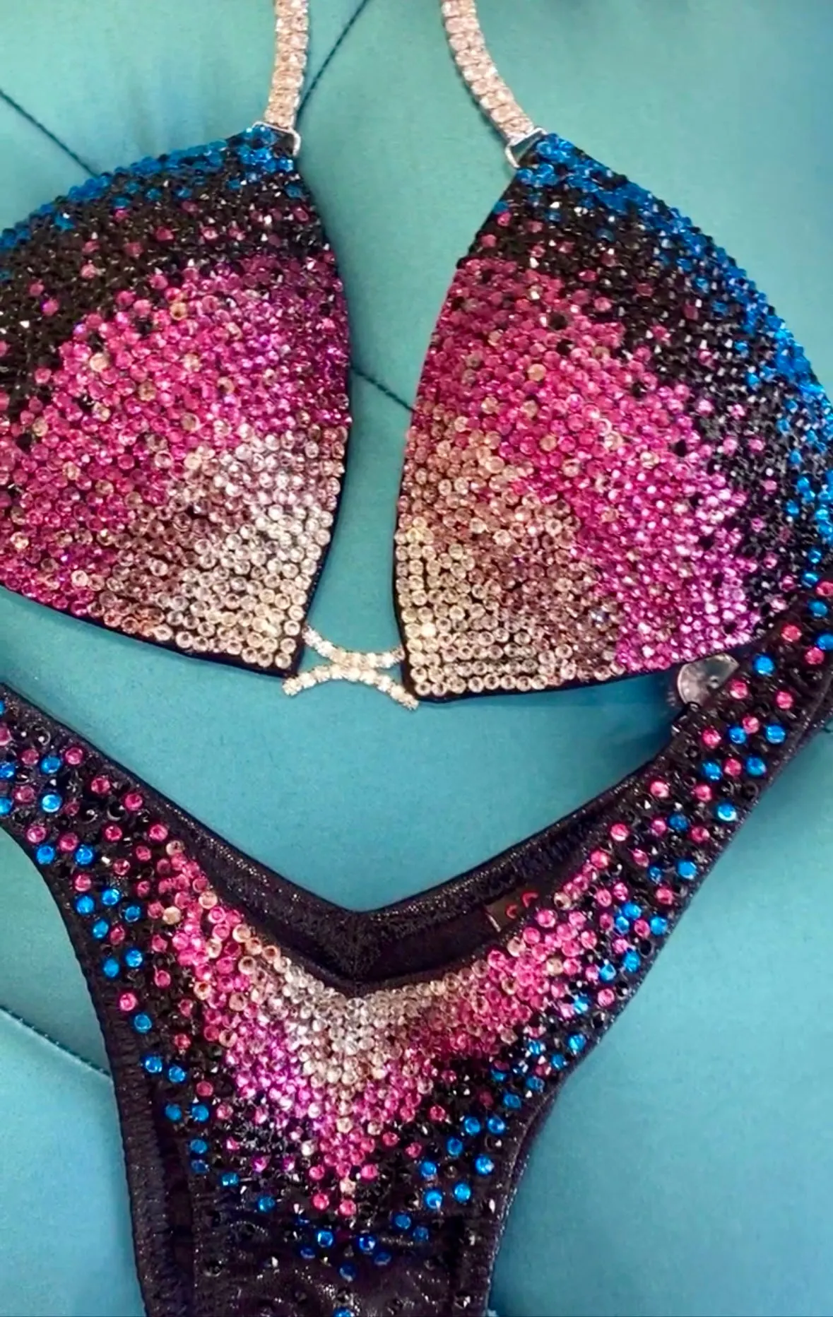 Black/Fuchsia Dazzling Ombre Figure Competition Suit