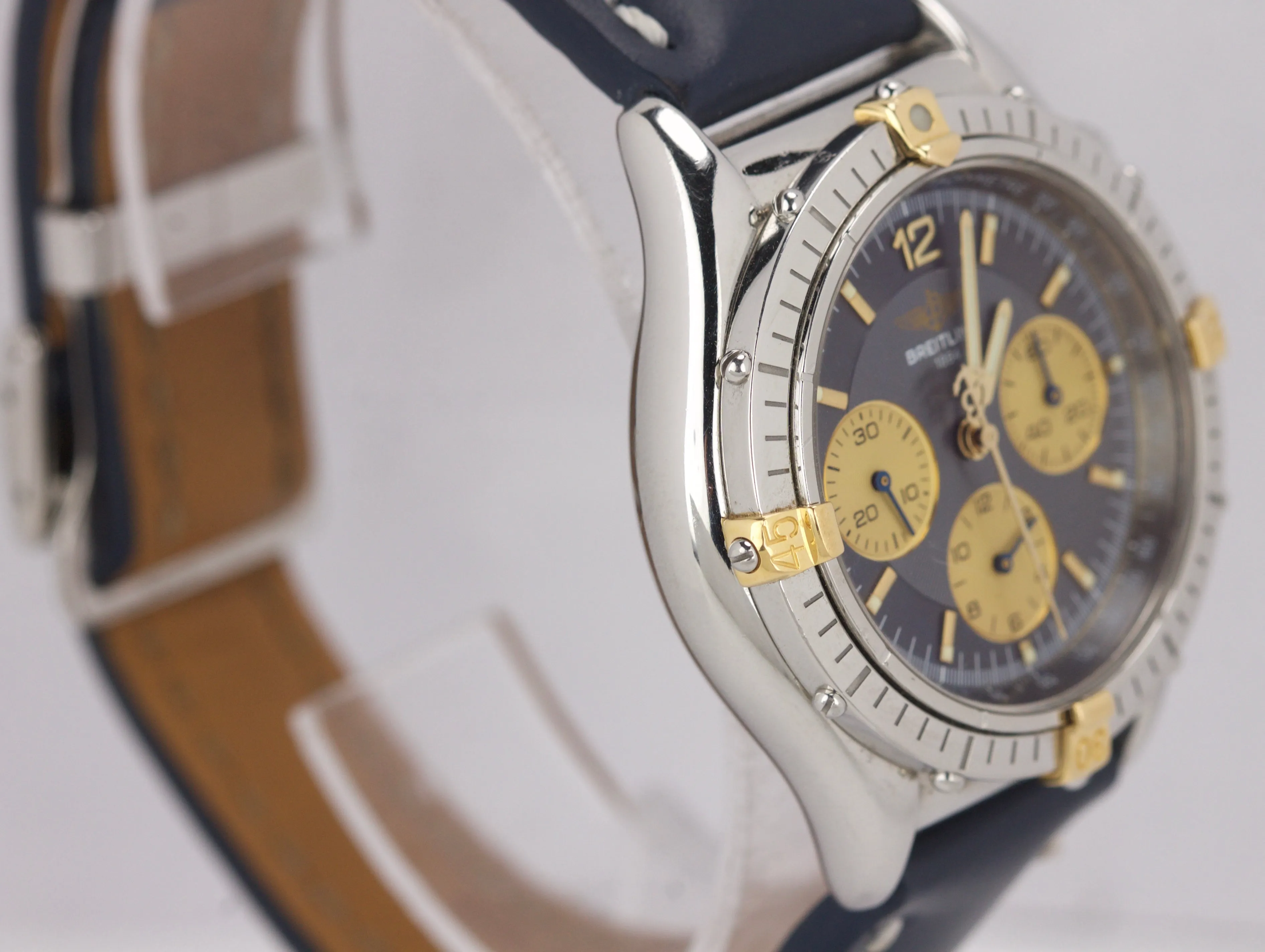 Breilting Windrider ChronoCockpit Two-Tone 18K Gold Steel Grey 37mm Watch B30011