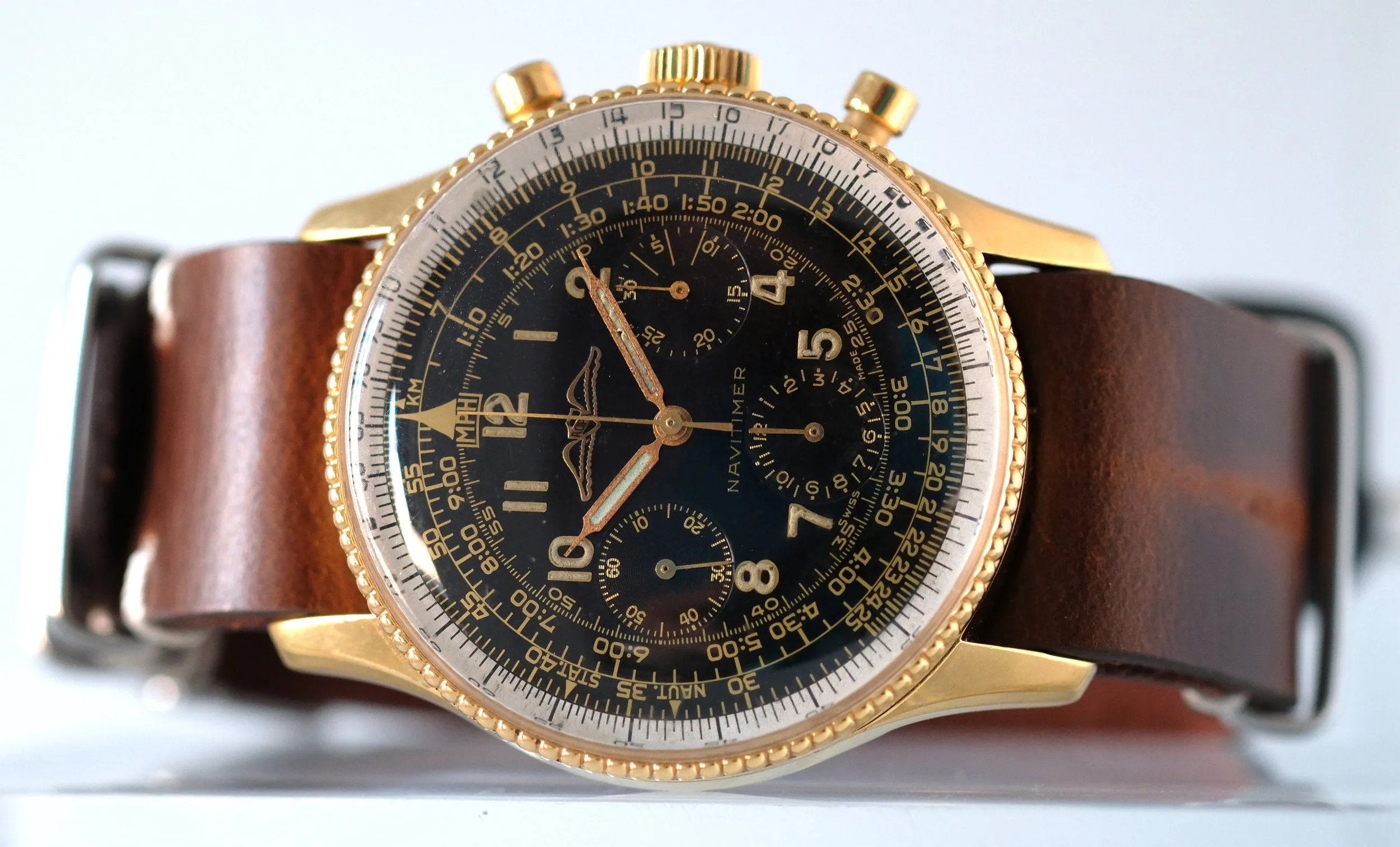 Breitling Early AOPA Navitimer Beaded with Gilt Dial Ref. 806