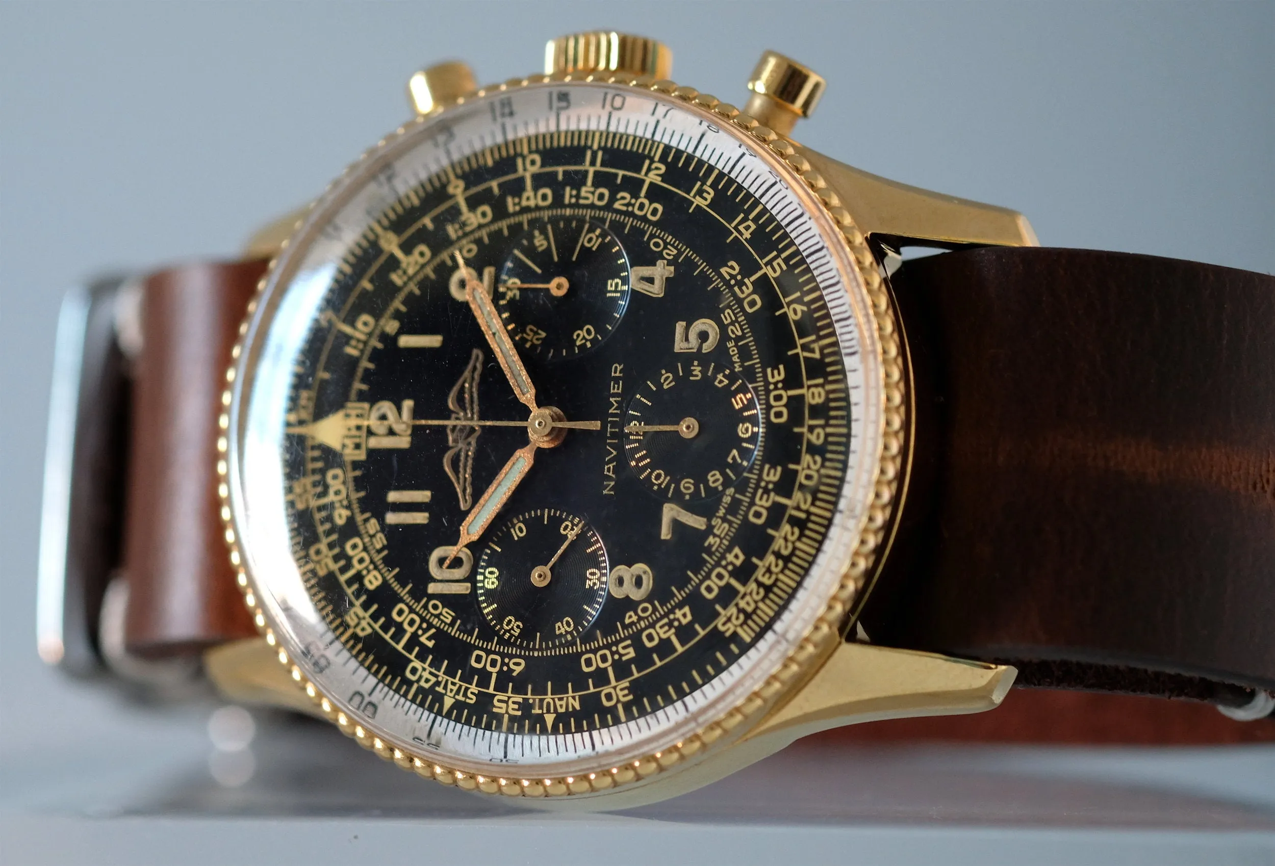 Breitling Early AOPA Navitimer Beaded with Gilt Dial Ref. 806