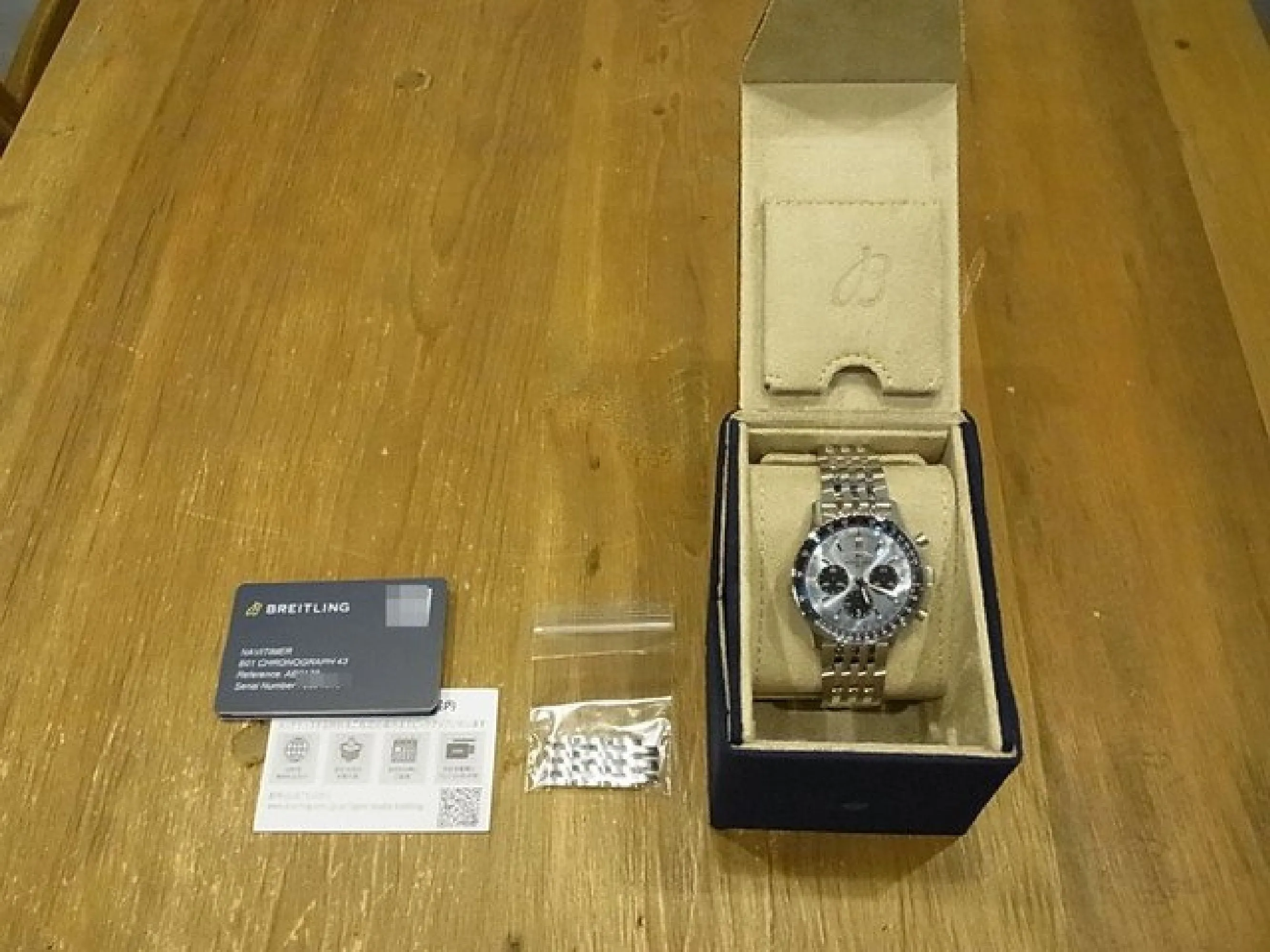 BREITLING Navitimer B01 Chrono 43 Ice blue Bracelet Specification Mens 178717721