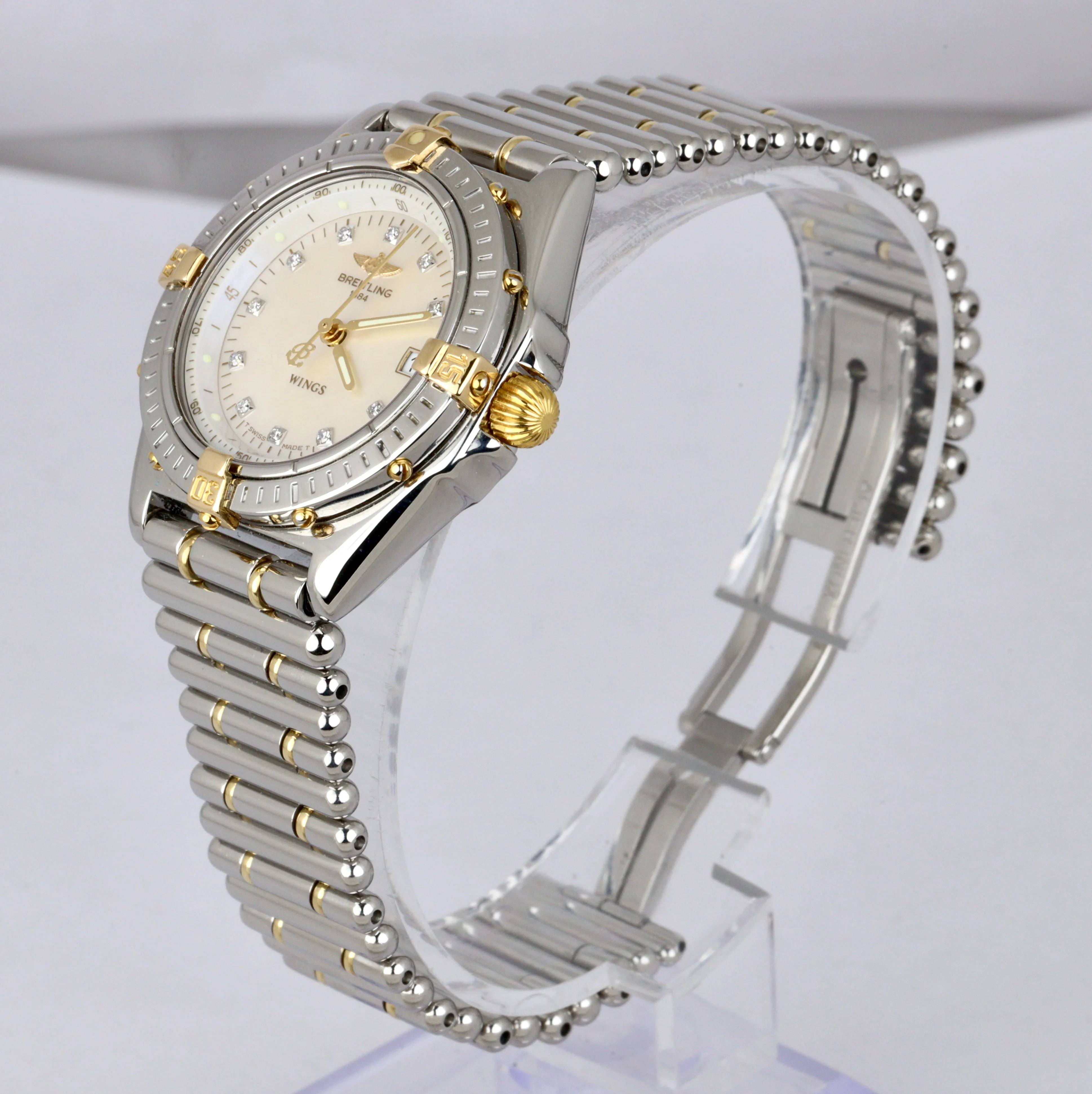 Breitling Wings MOP DIAMOND Two-Tone 18K Gold Stainless 32mm B67050 Quartz