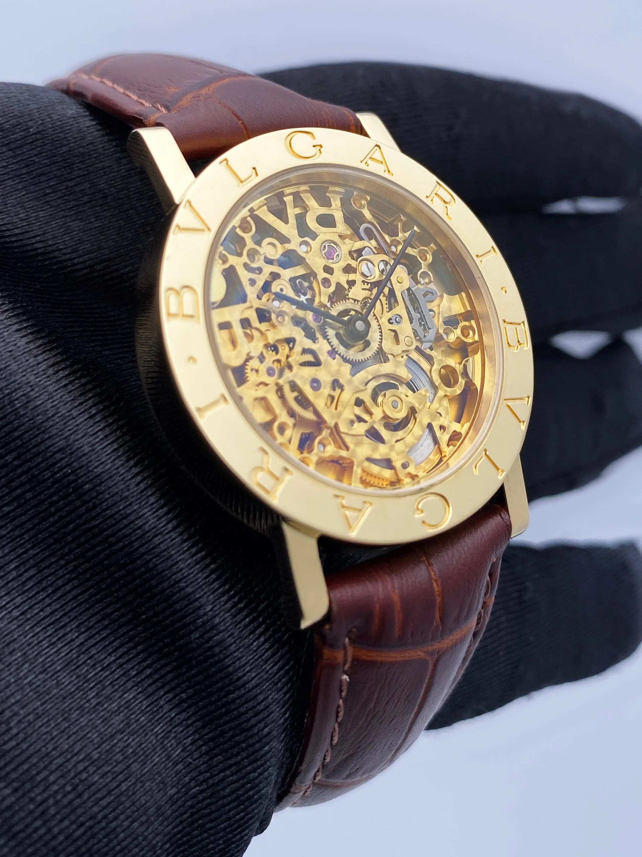 Bvlgari BB.33.GL.SK.P Skeleton 18K Yellow Gold Ladies Watch