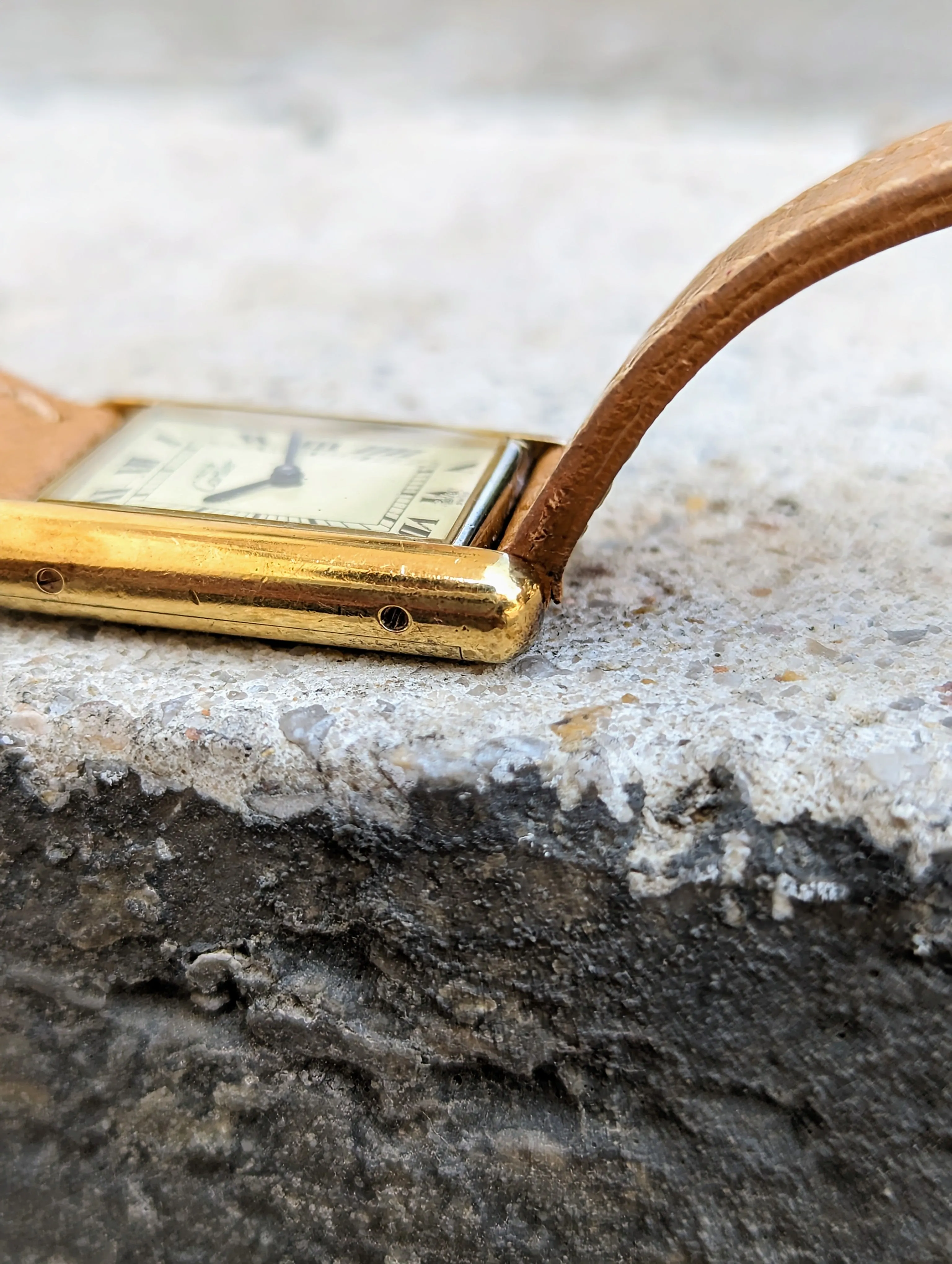 Cartier Tank Lemon Dial - Manual wound