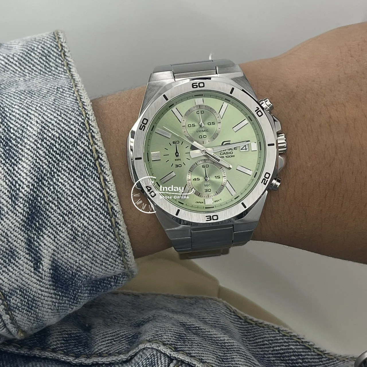 Casio Edifice  Men's Watch EFV-640D-3A Mineral Glass Stainless Steel Band