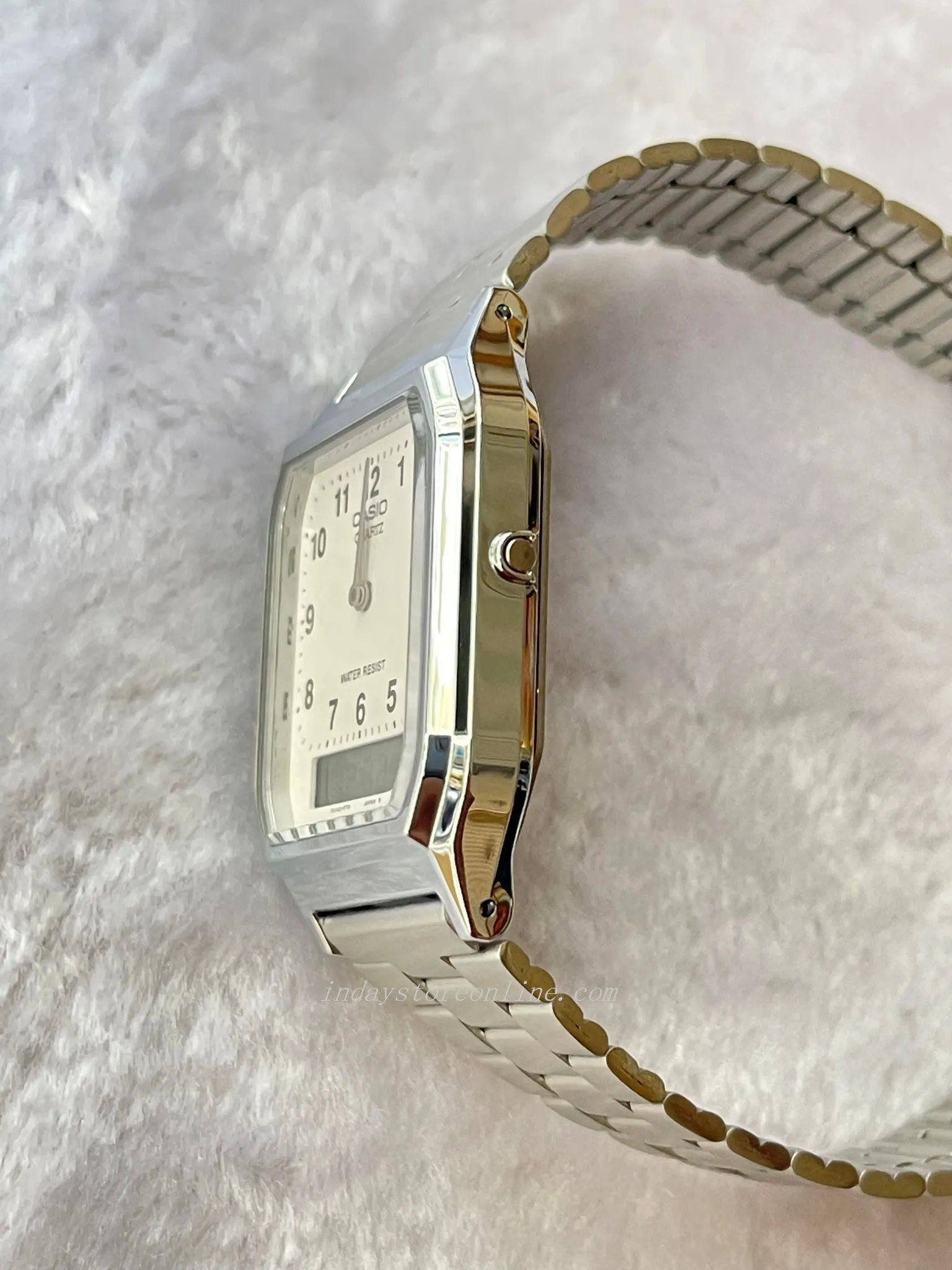 Casio Vintage Unisex Watch AQ-230A-7B Silver Plated Stainless Steel Self-adjustable Band