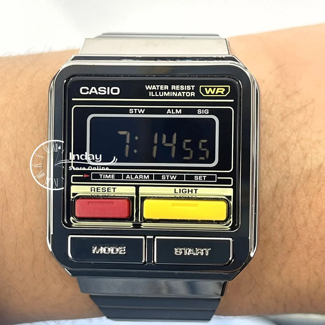 Casio Vintage Women's Watch A120WEGG-1B Resin Glass Stainless Steel Band Adjustable Clasp
